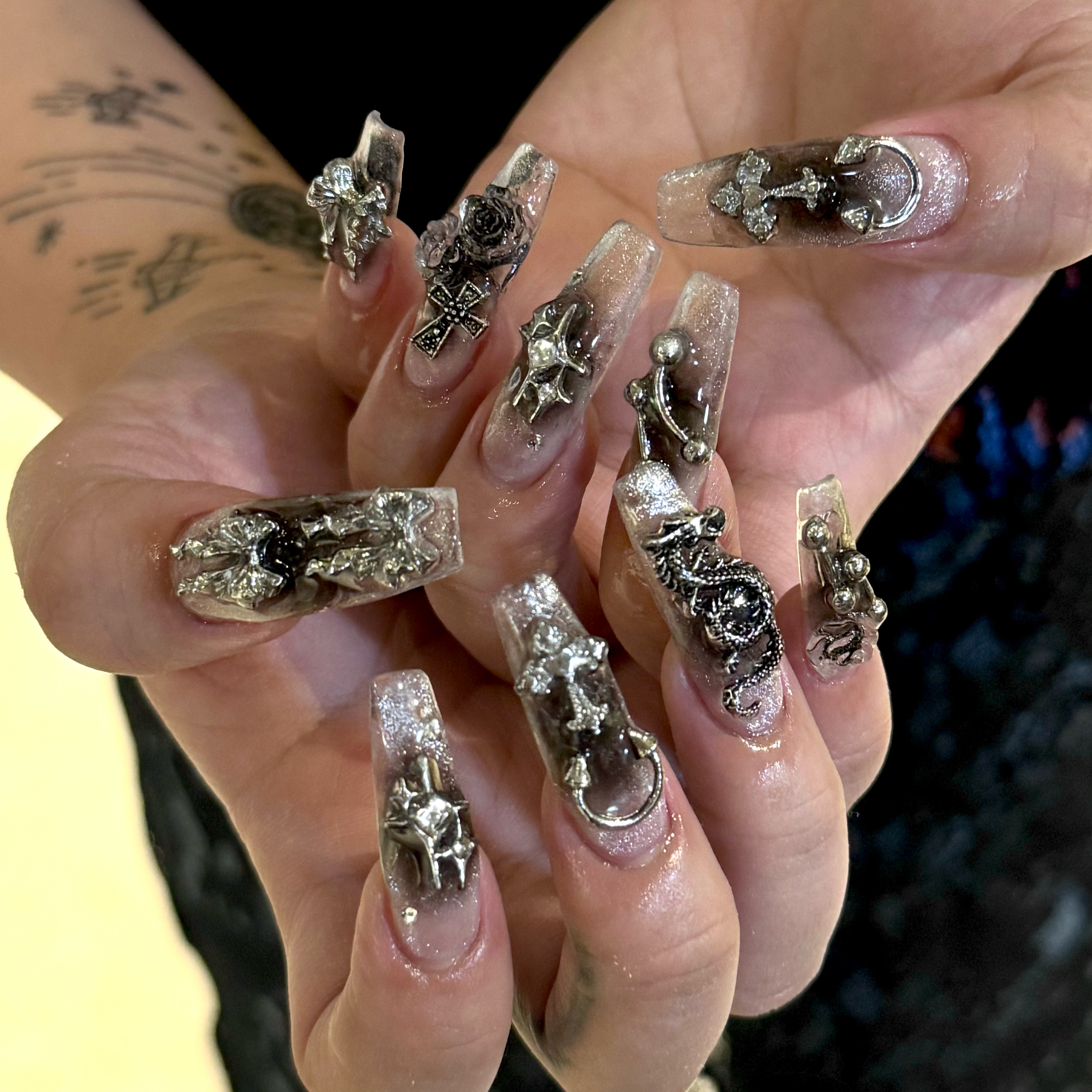 coast_nail_akari