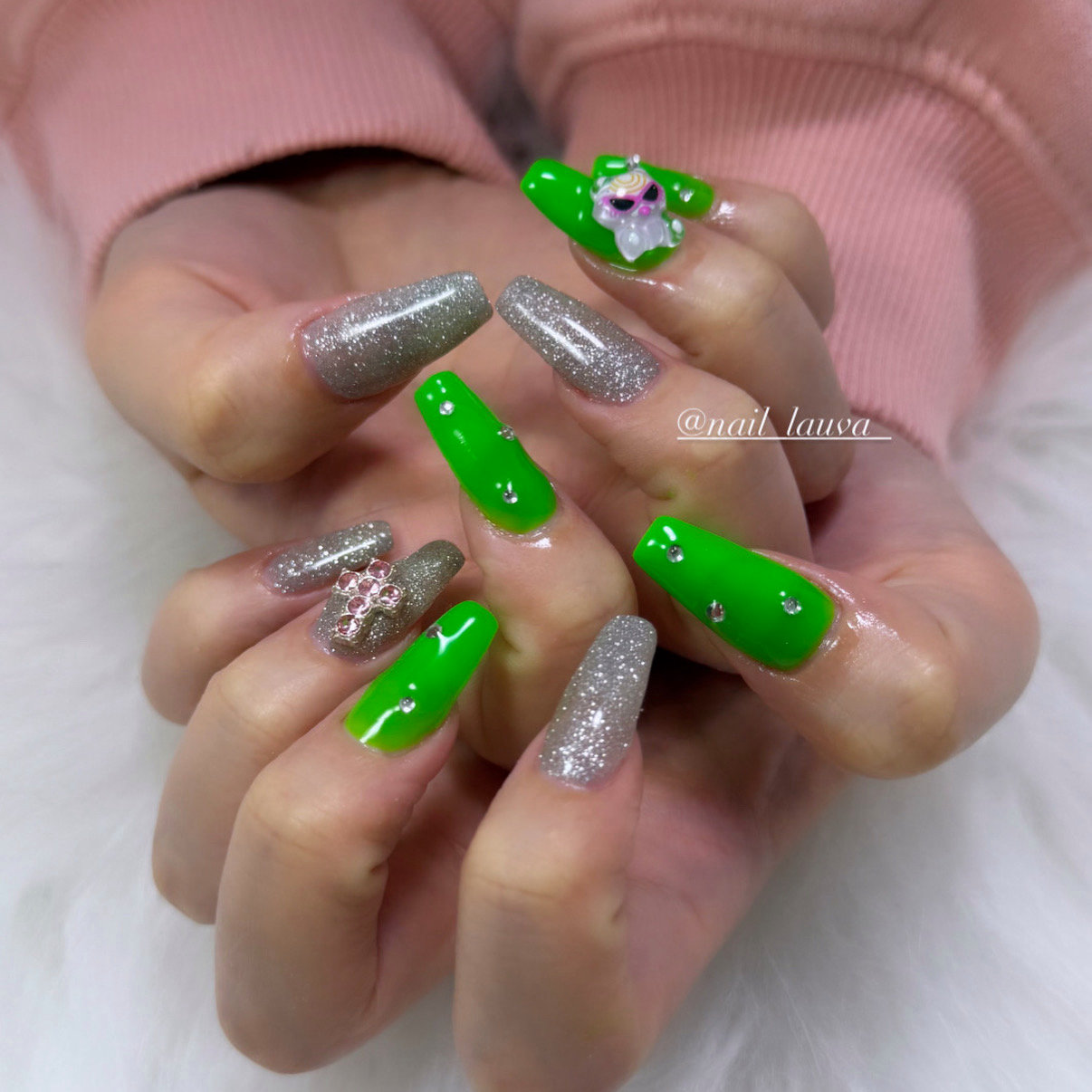 nail_lauva_
