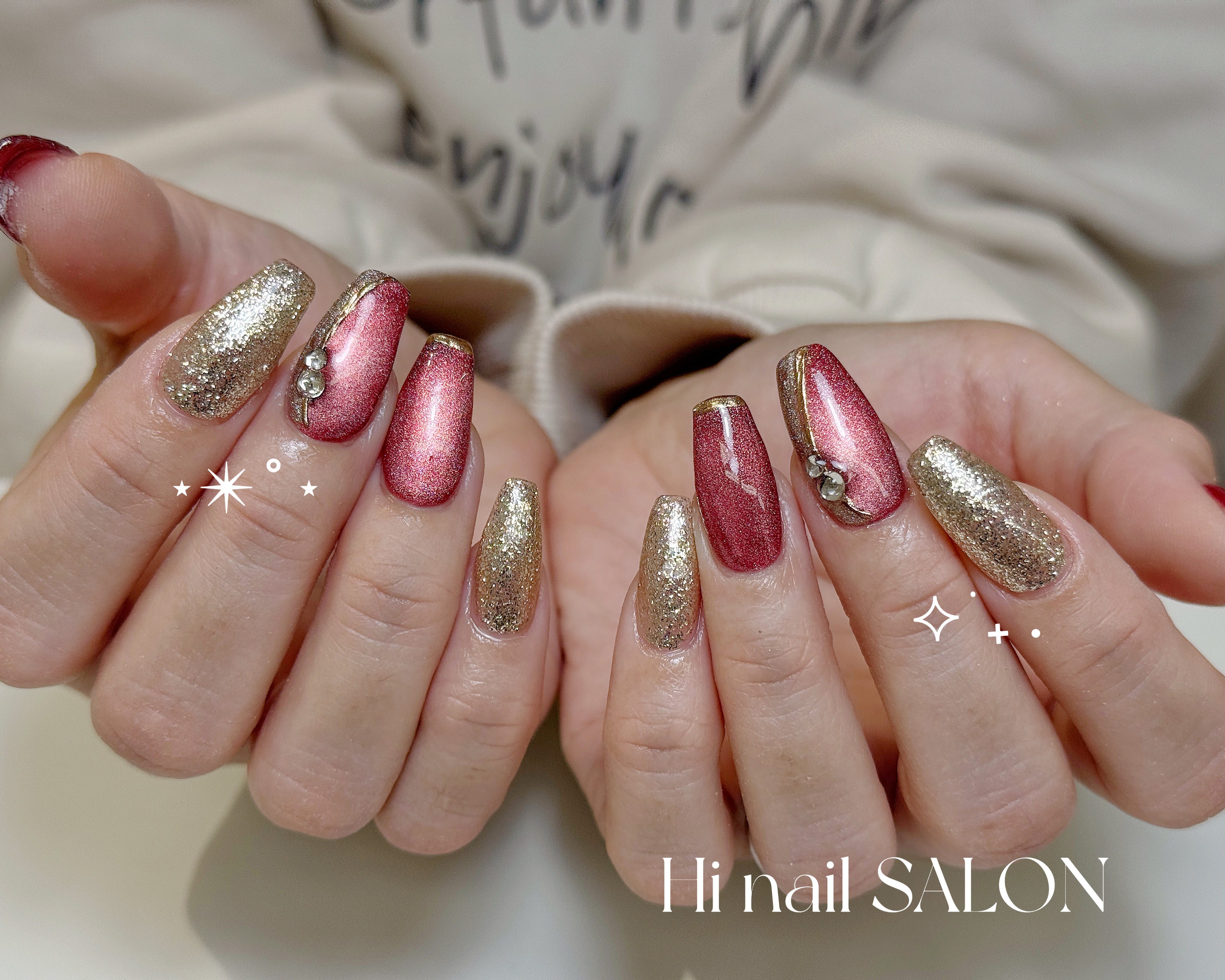 LINEA_nailSTUDIO
