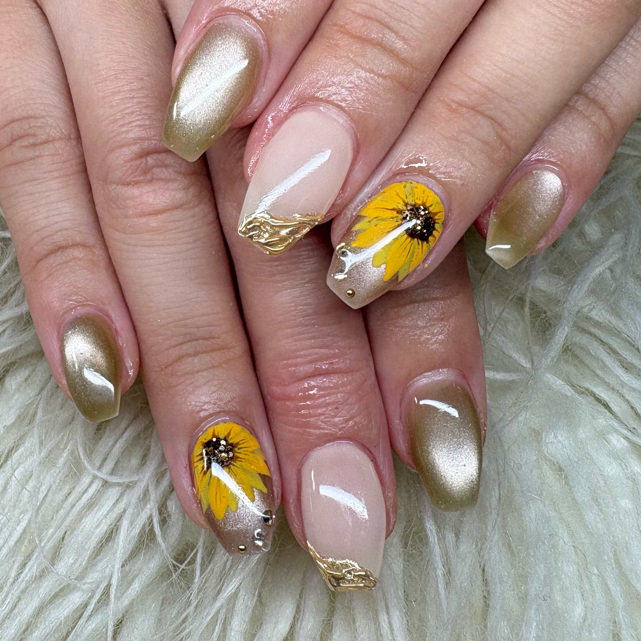 Nail_salon_LuaR