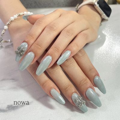 【初回オフ無料】チップ長さだし✨ワンカラー＋お好きなパーツ2本乗せOK♪