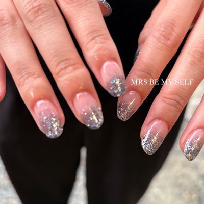 ラメグラデーション✨／[フィルイン・オフ込]