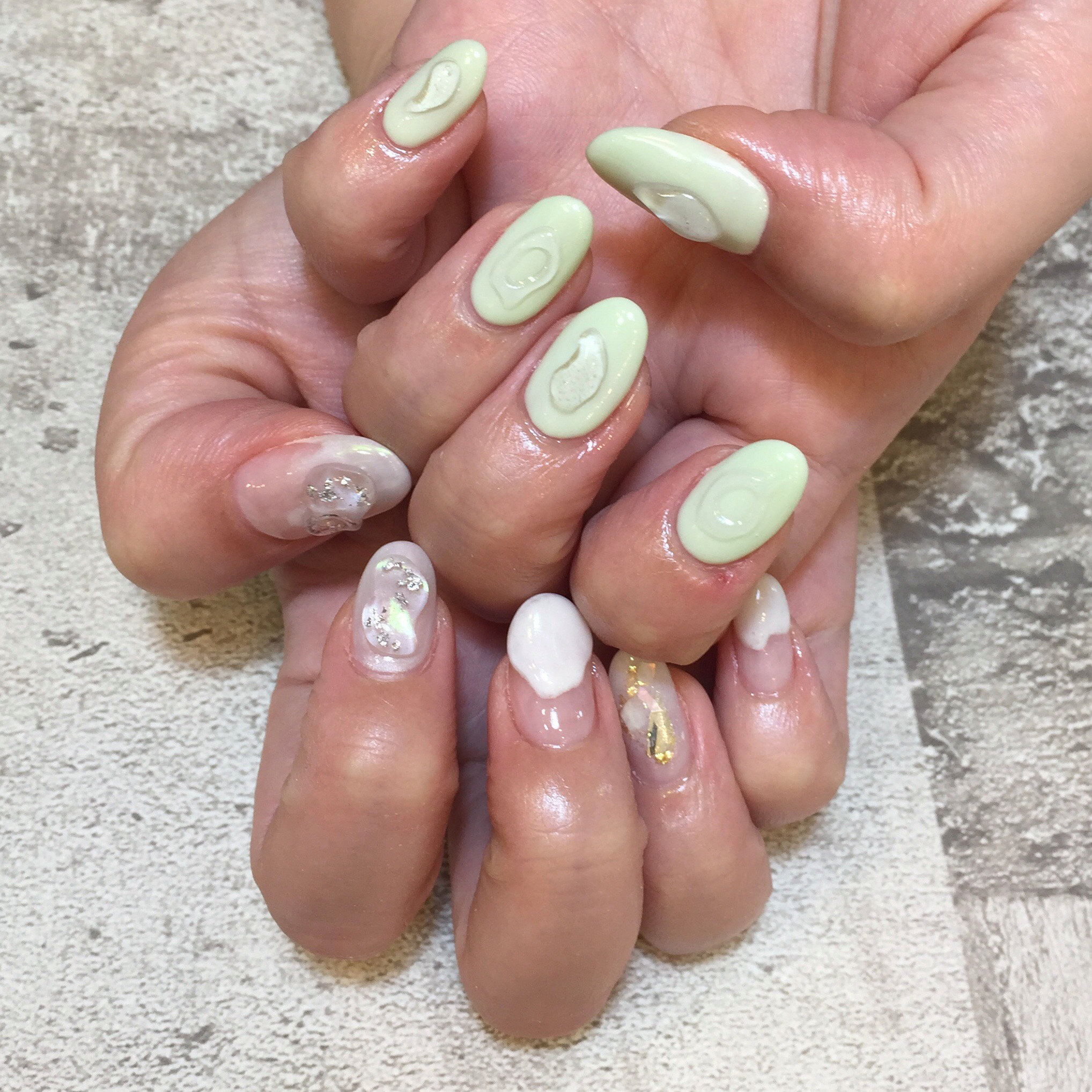 NAIL_9