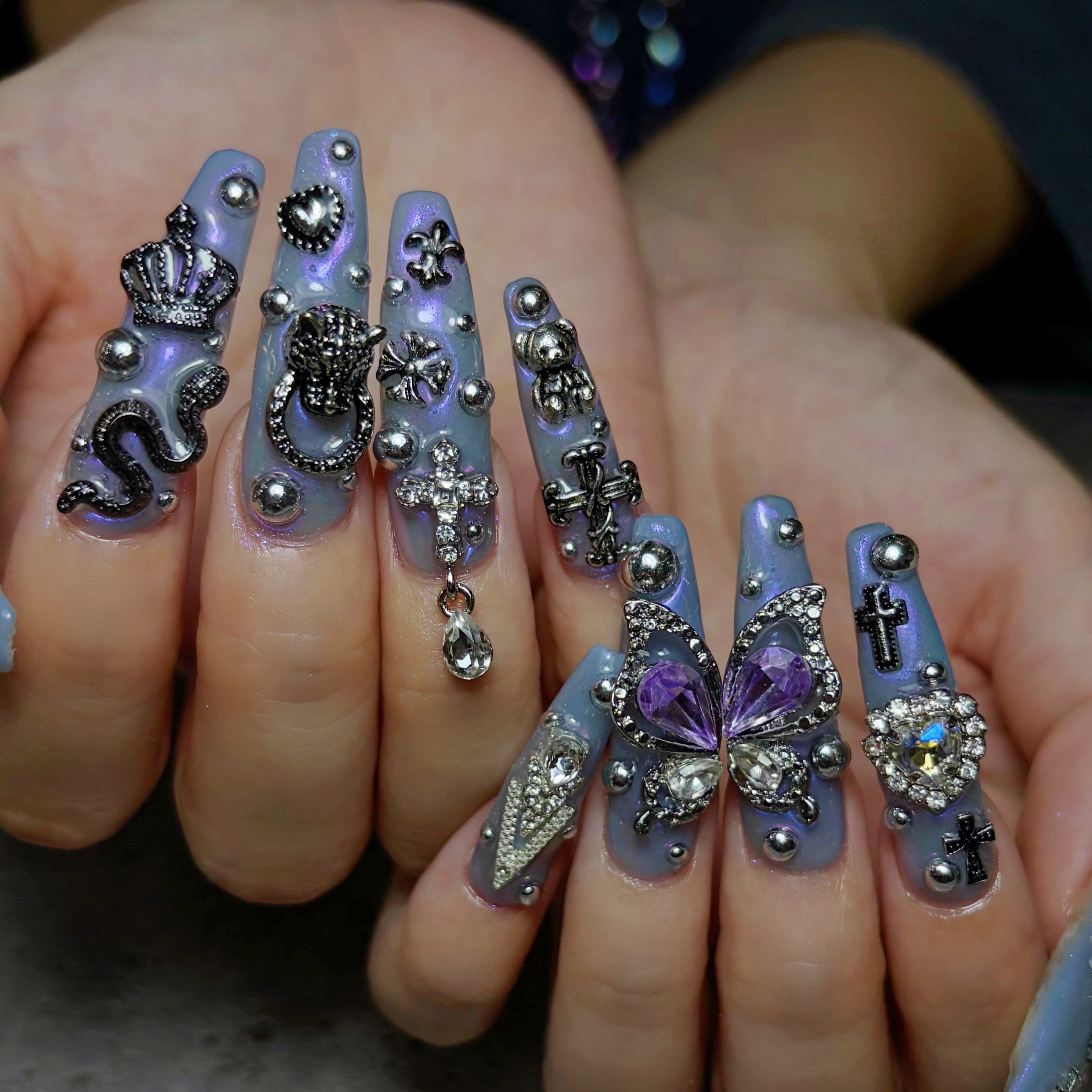 erika_mnail