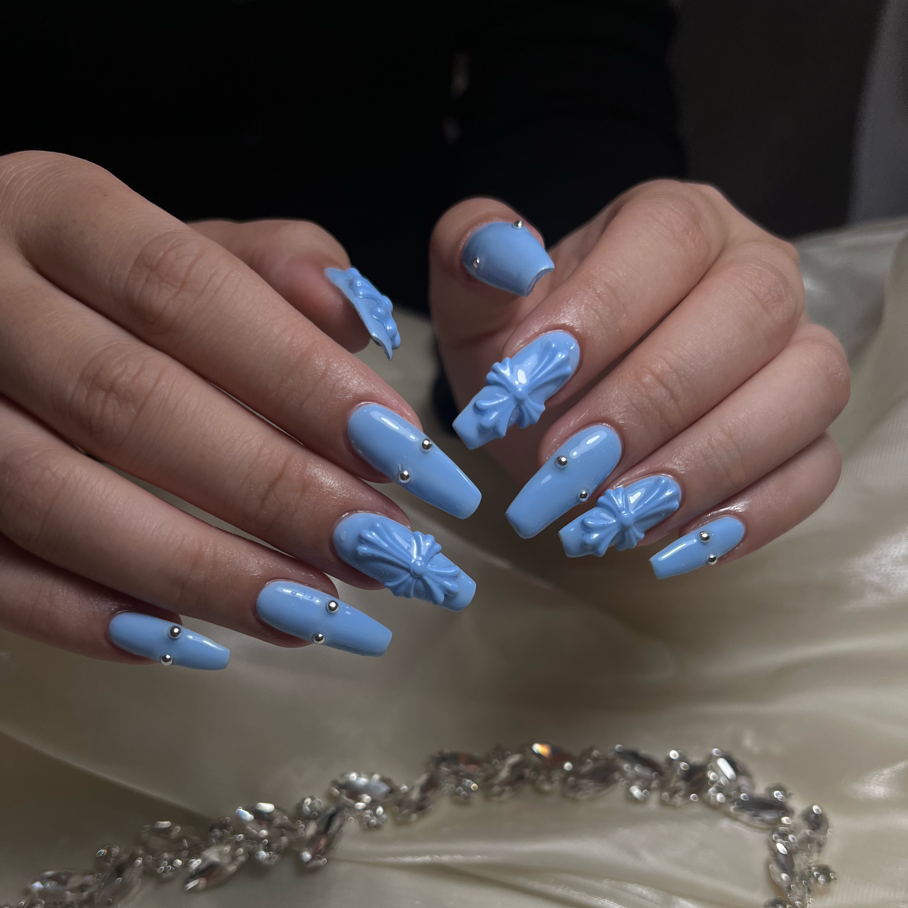 Lyna_Nails