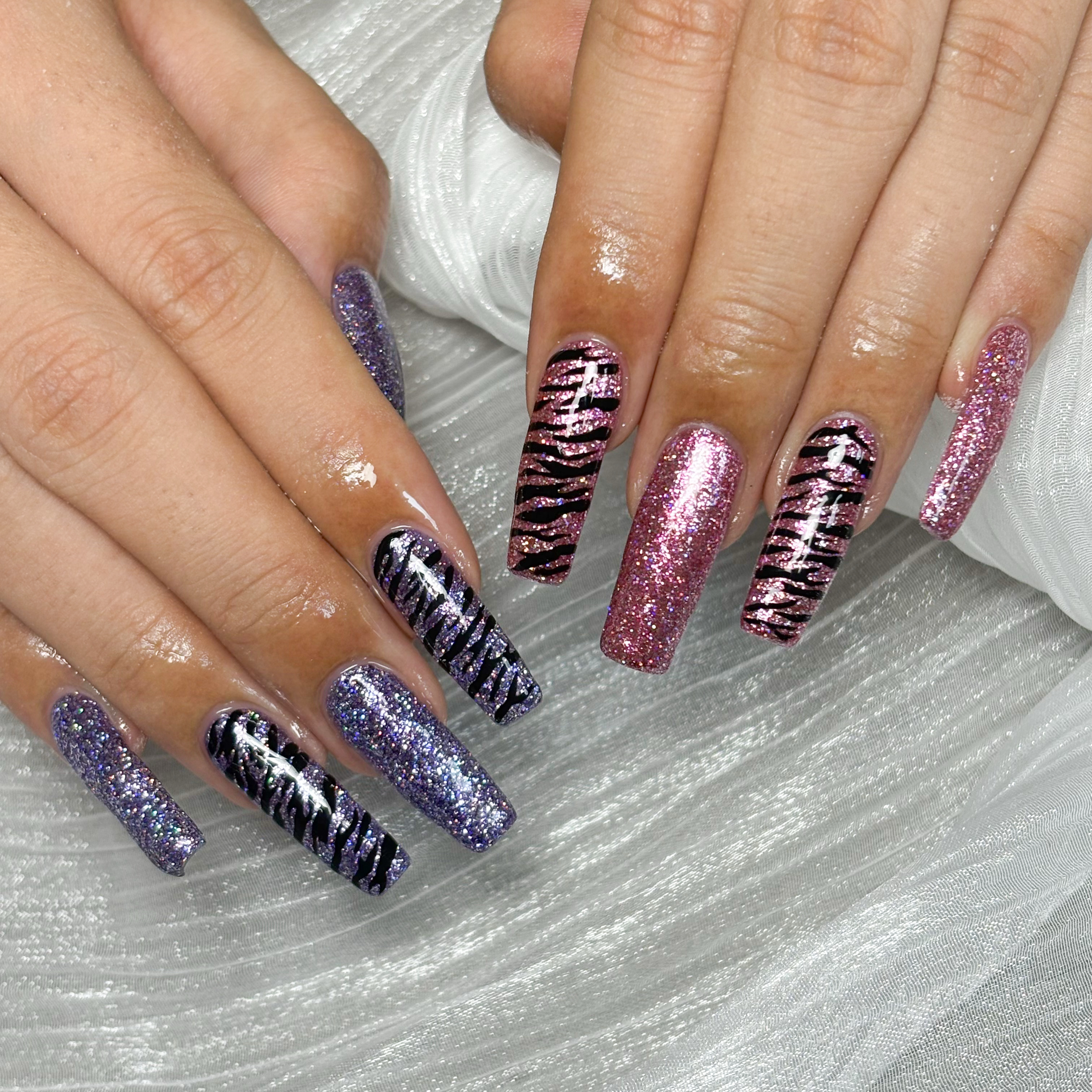 Lia__nail