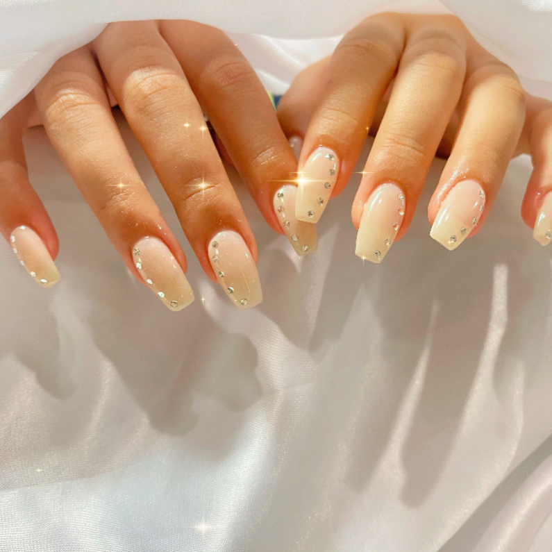 nailsalon_momo