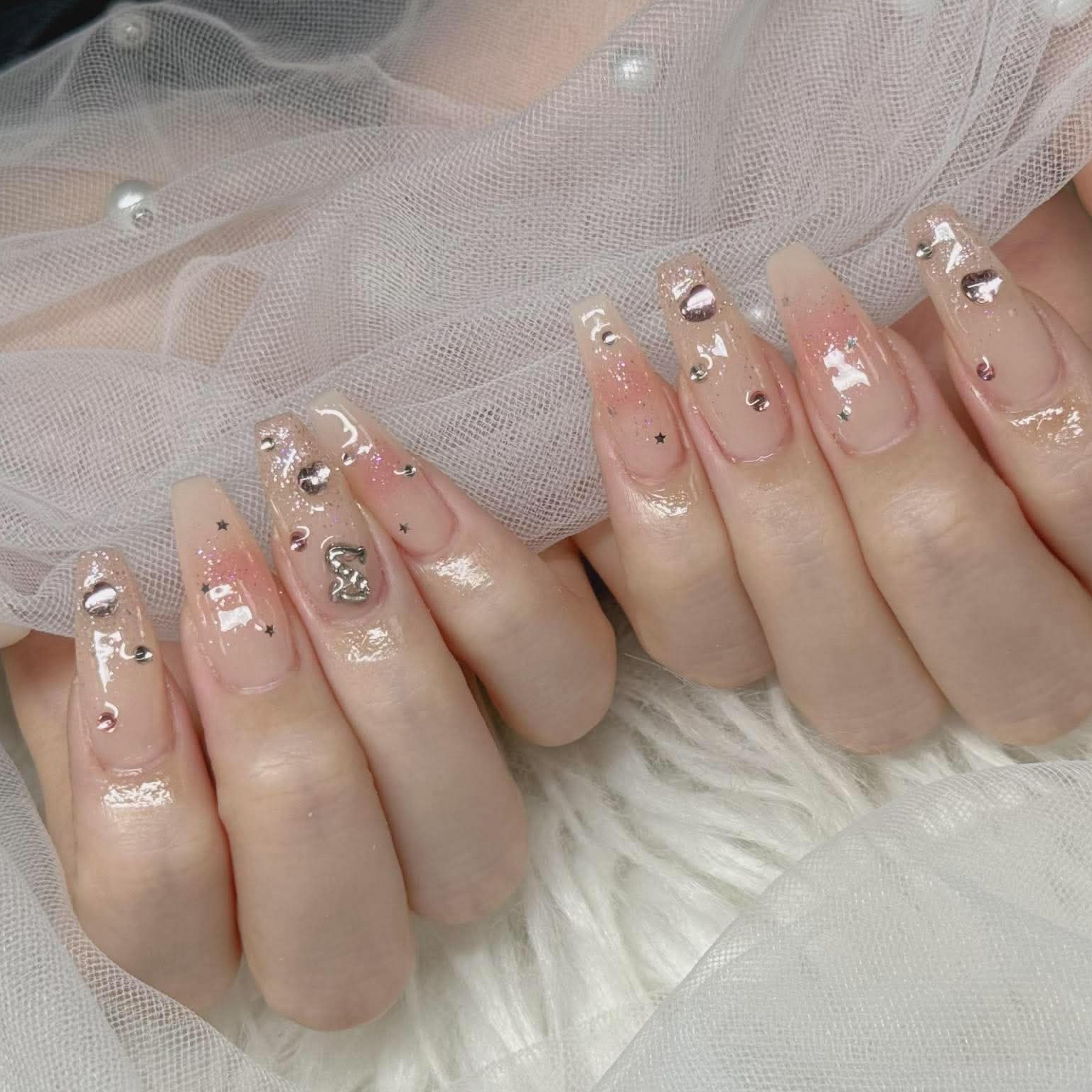 Lee_Nails