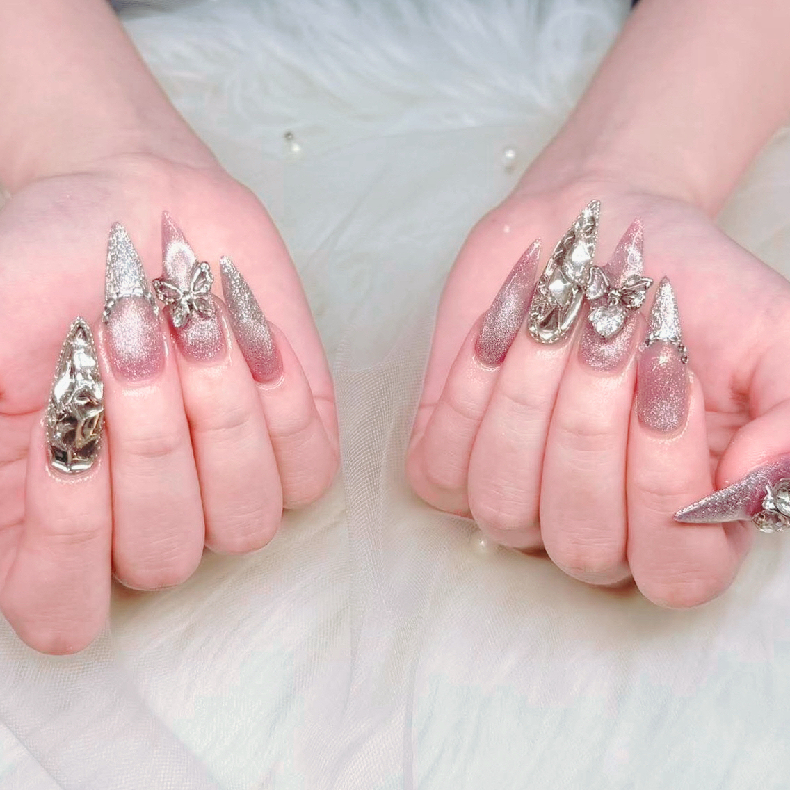 GOHOUBI_Nail