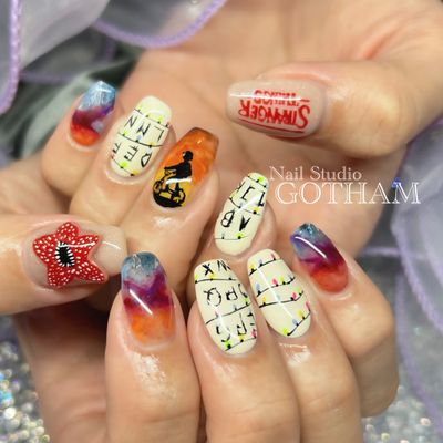 【推し活応援！】モチーフネイル