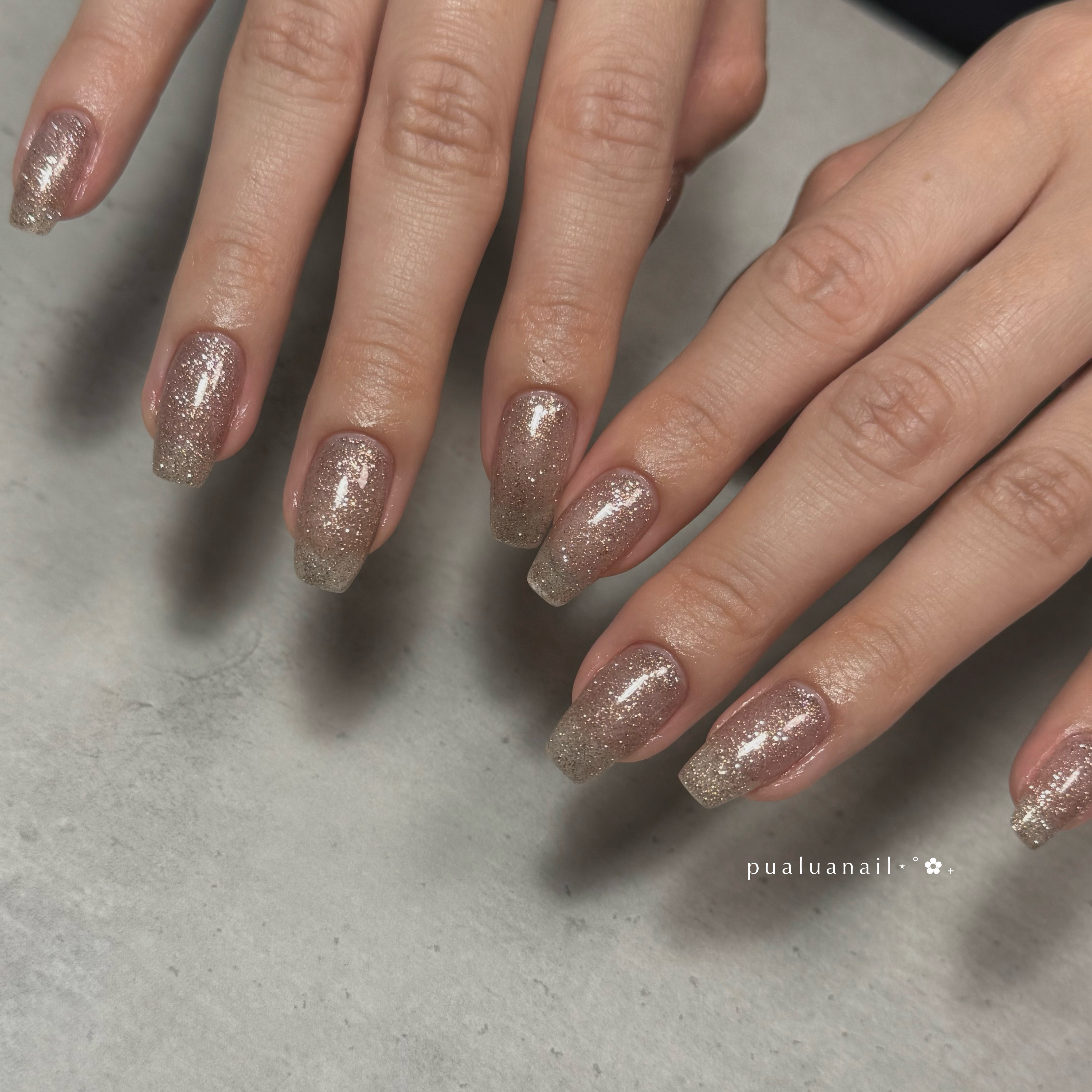 pualua_nail