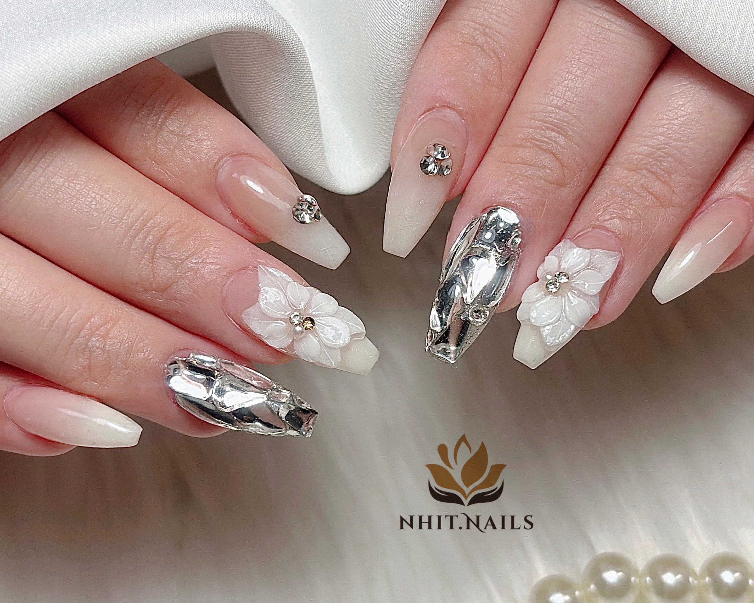 Nhit.Nails