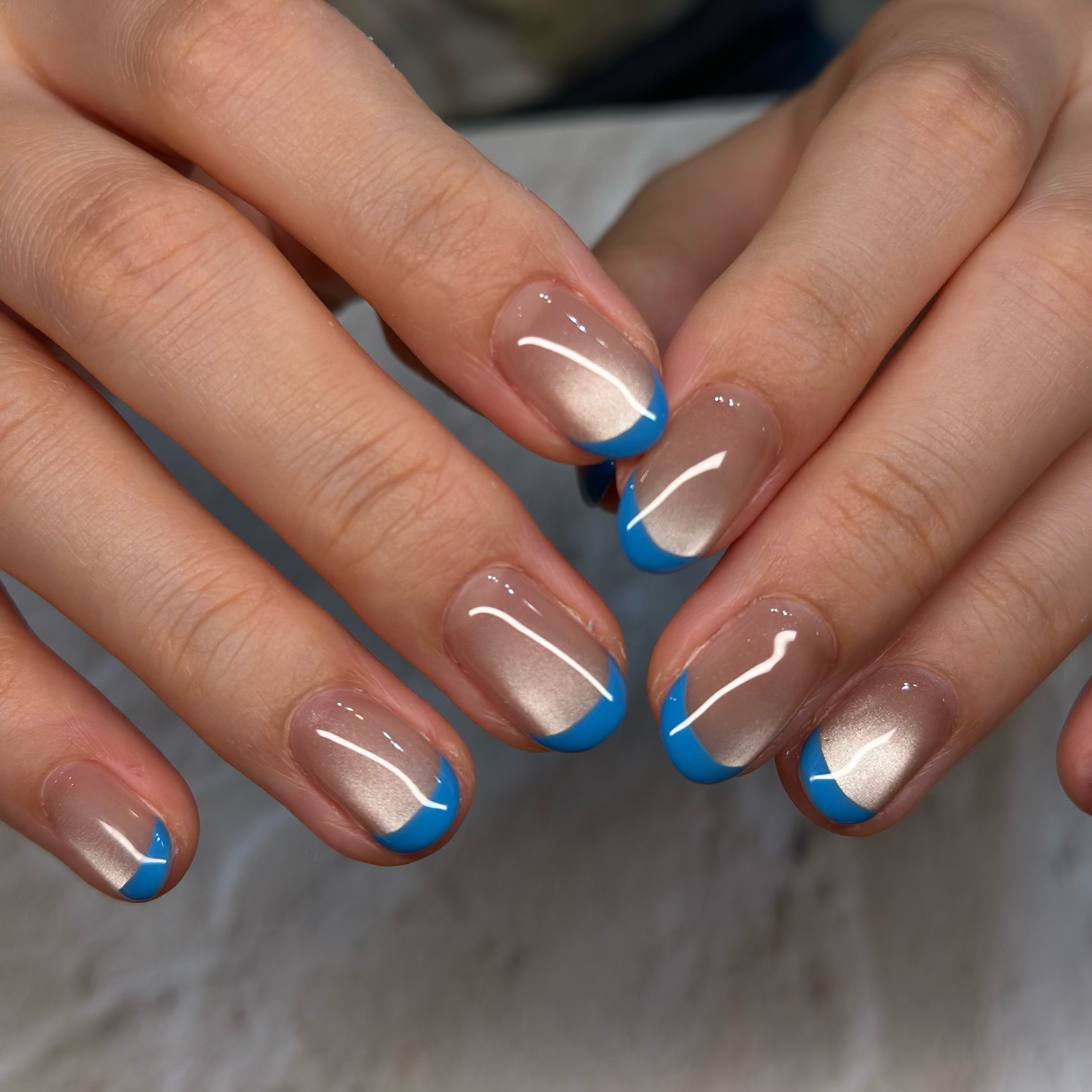 mana_nail