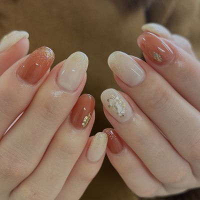 【ＨＡＮＤ】大人可愛いおしゃれな手元に◎ニュアンス定額コース　　¥8,000