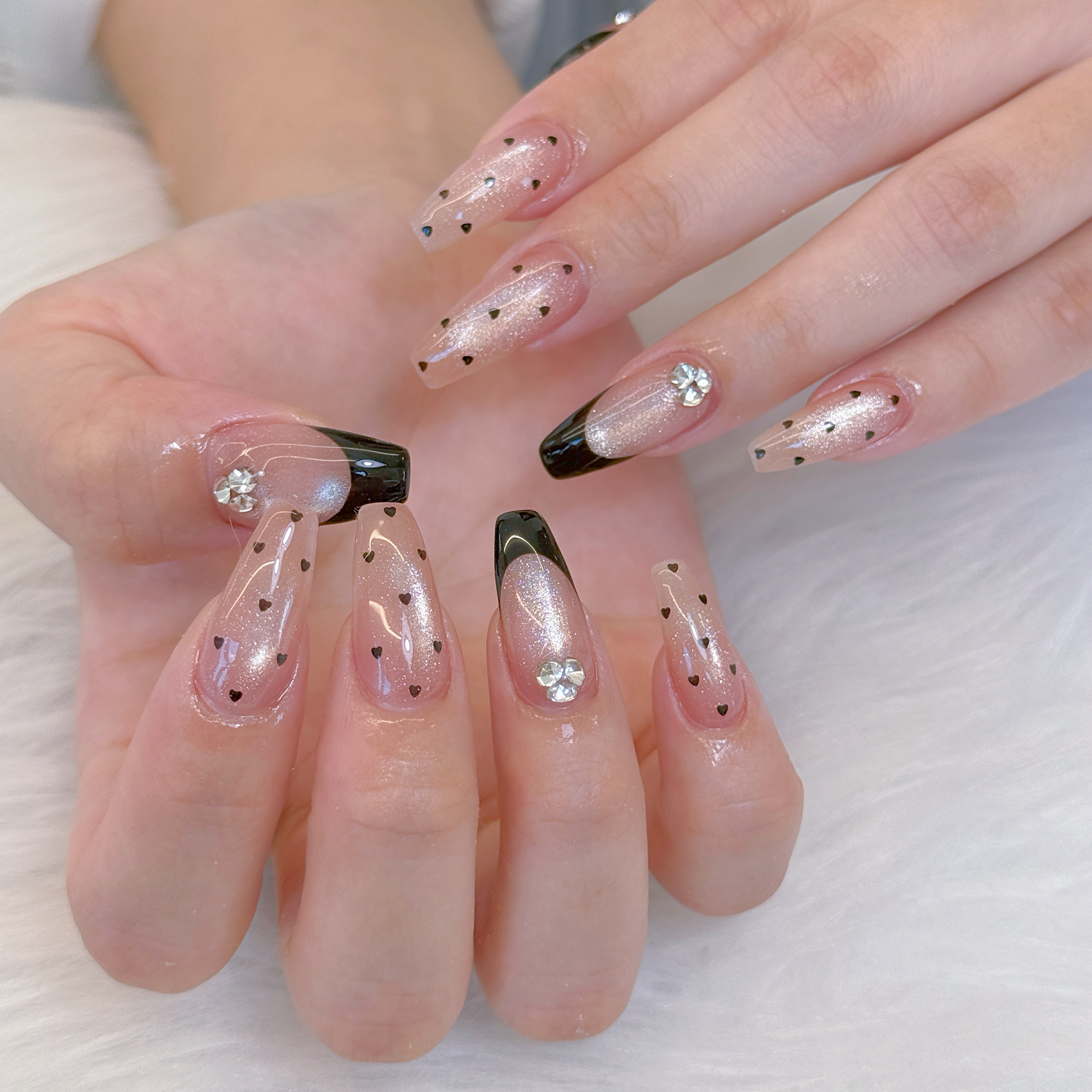 Luxe_nails