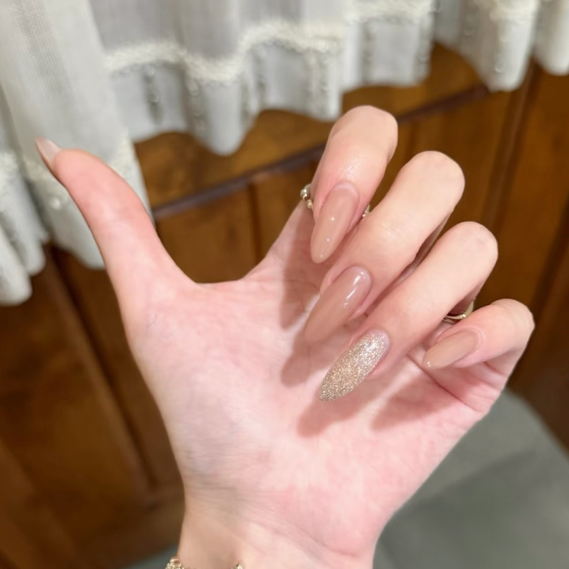 Nail_yami