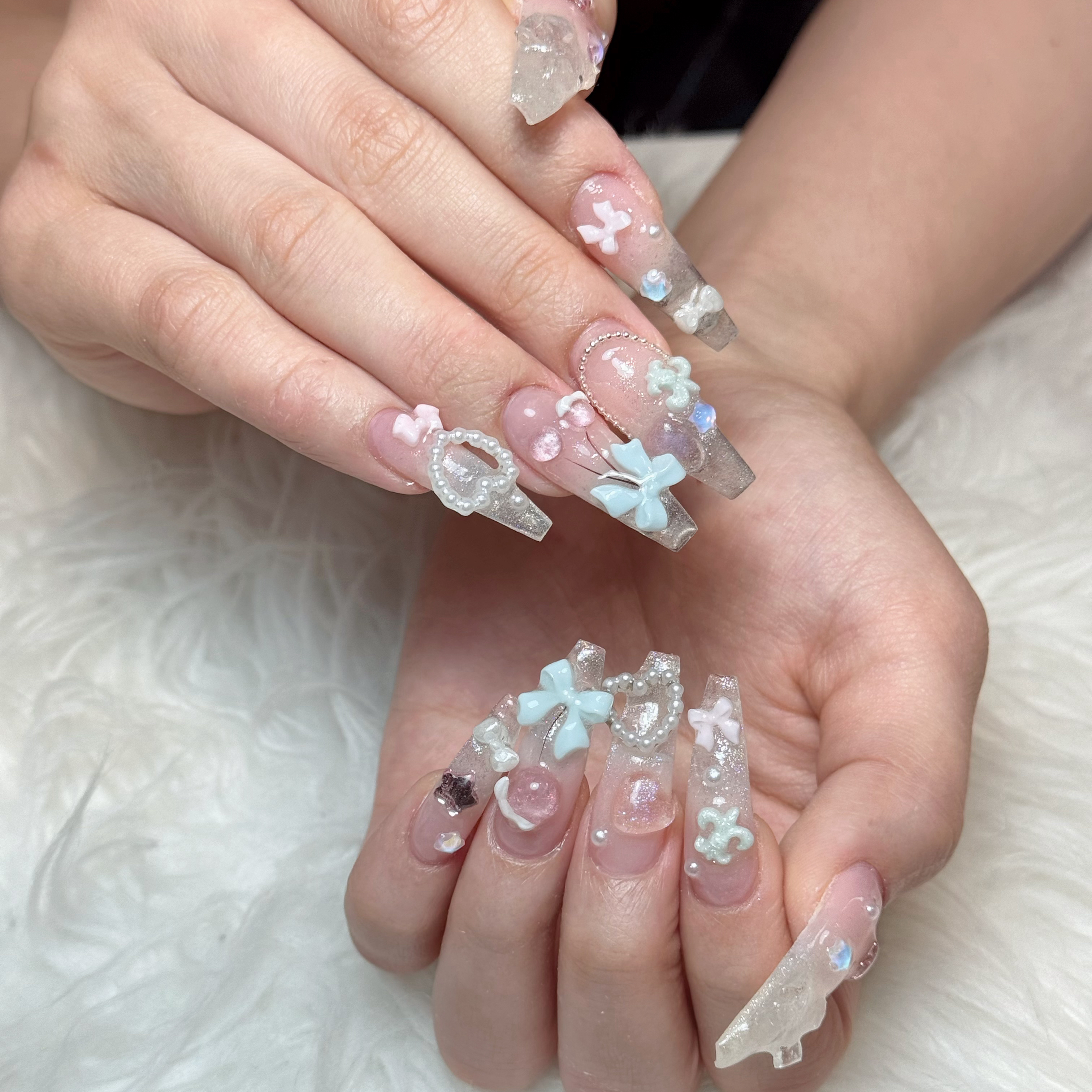 elinails_emi