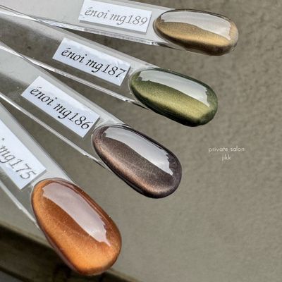 マグネットネイル💫【オフ代別途】お爪に優しい𝙥𝙖𝙧𝙖 𝙜𝙚𝙡 使用