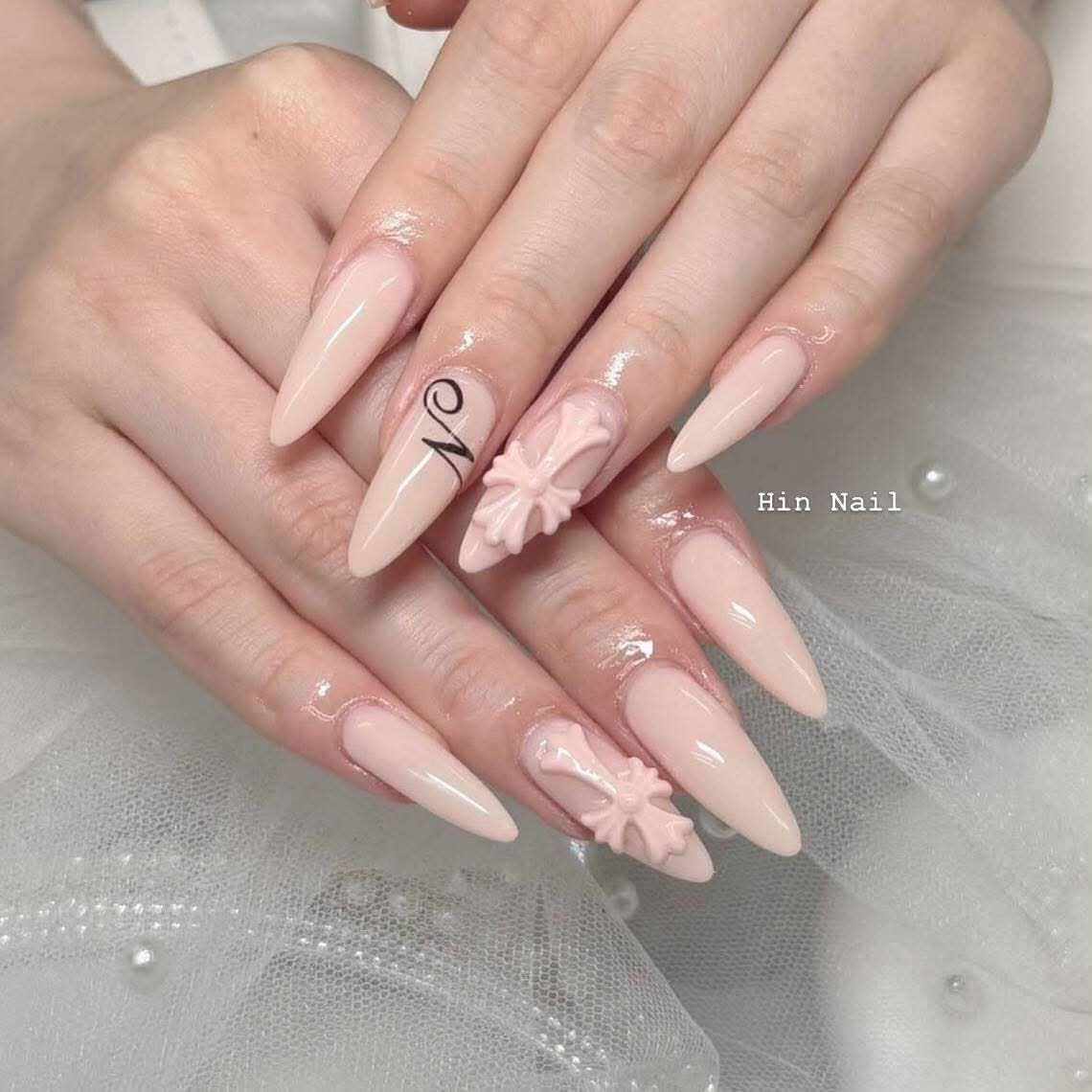 Hin.Nails_salon