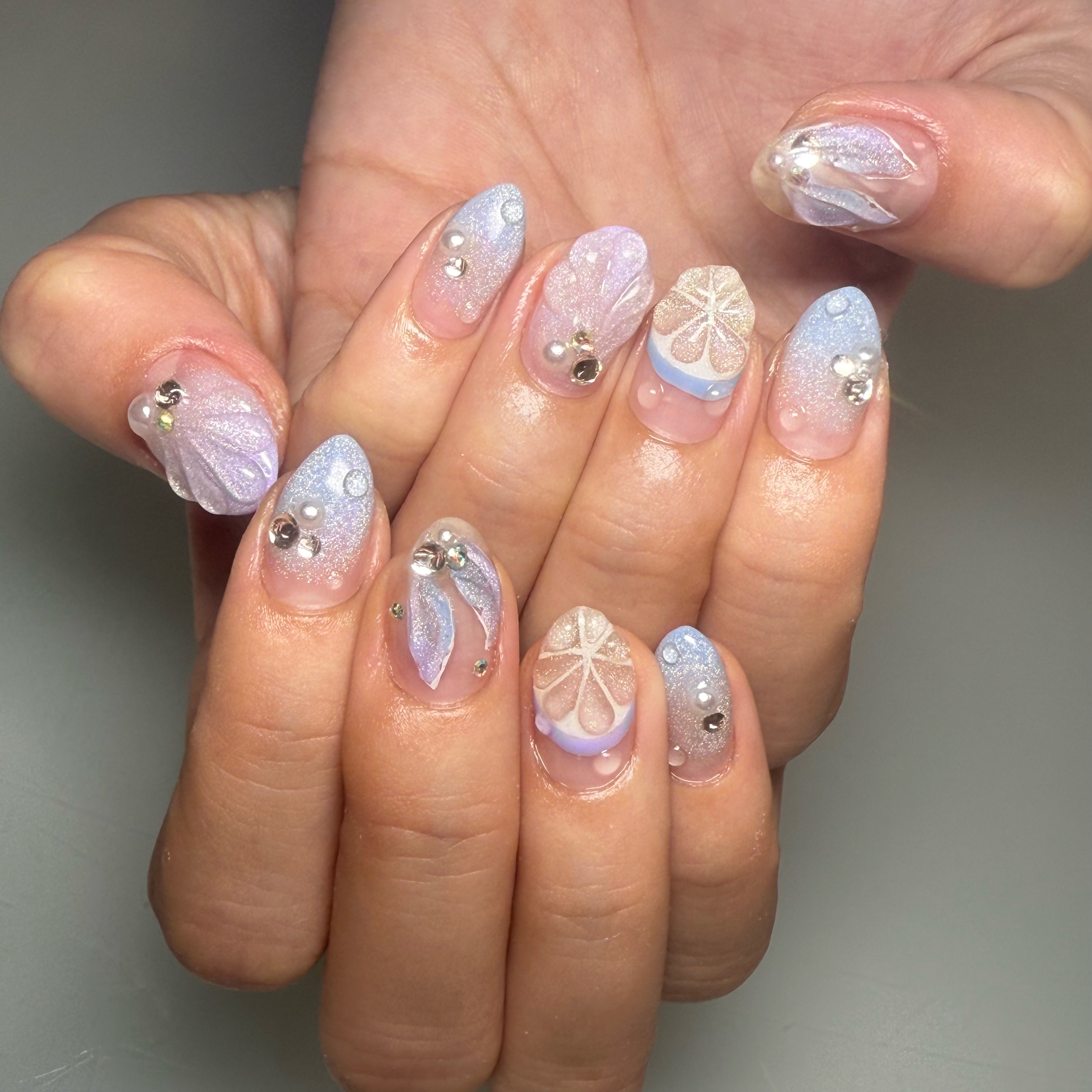 Nail_aya