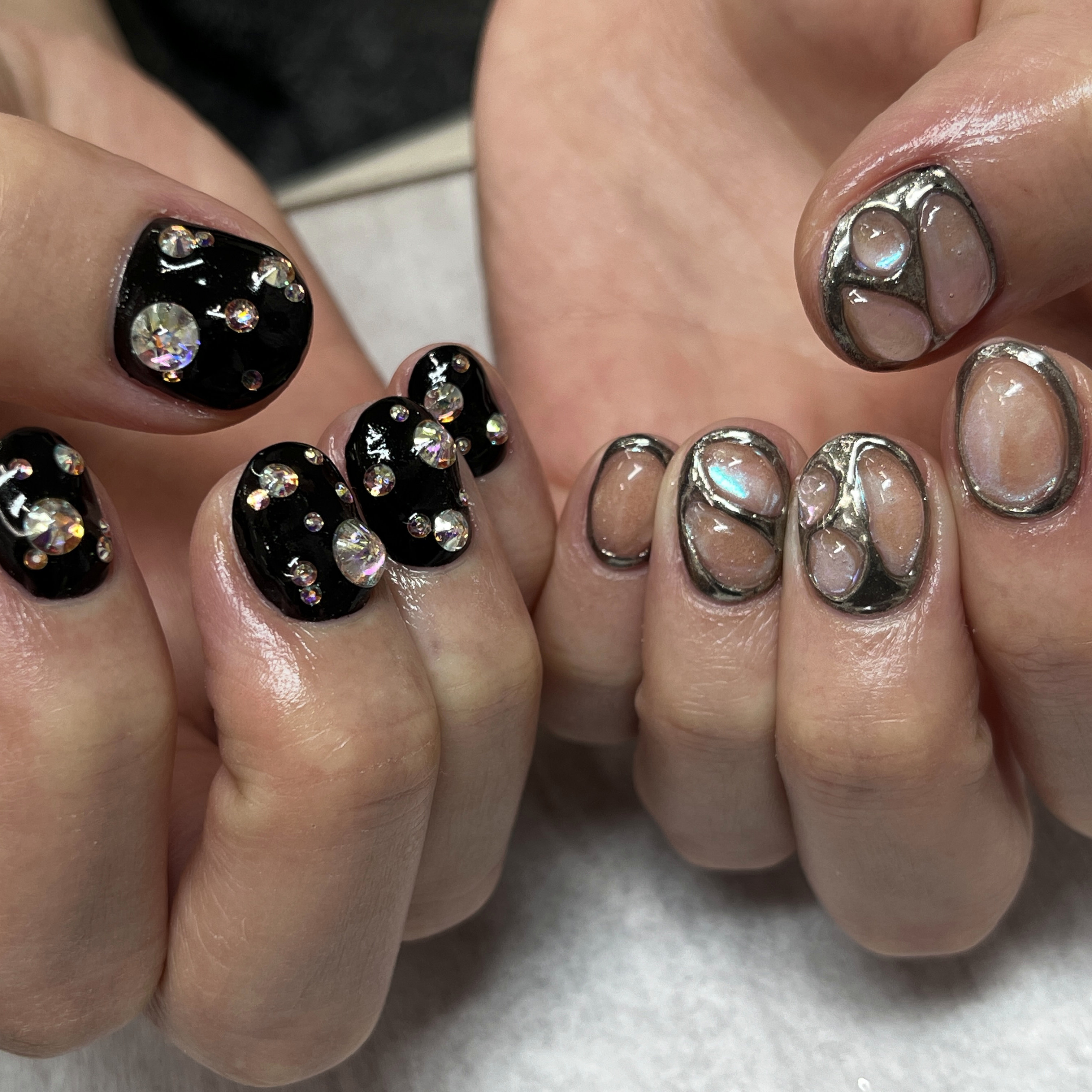 nail_aki