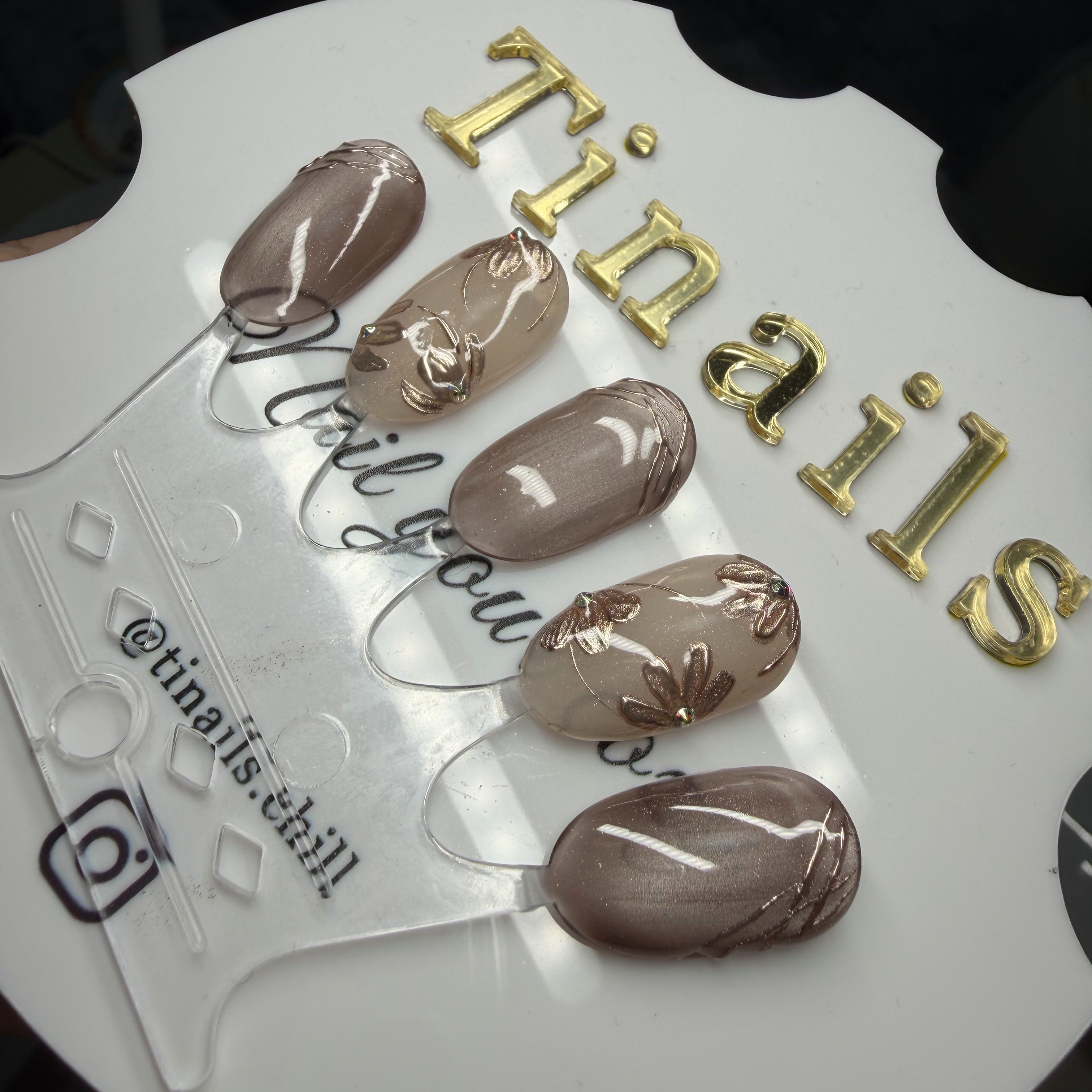 tinails