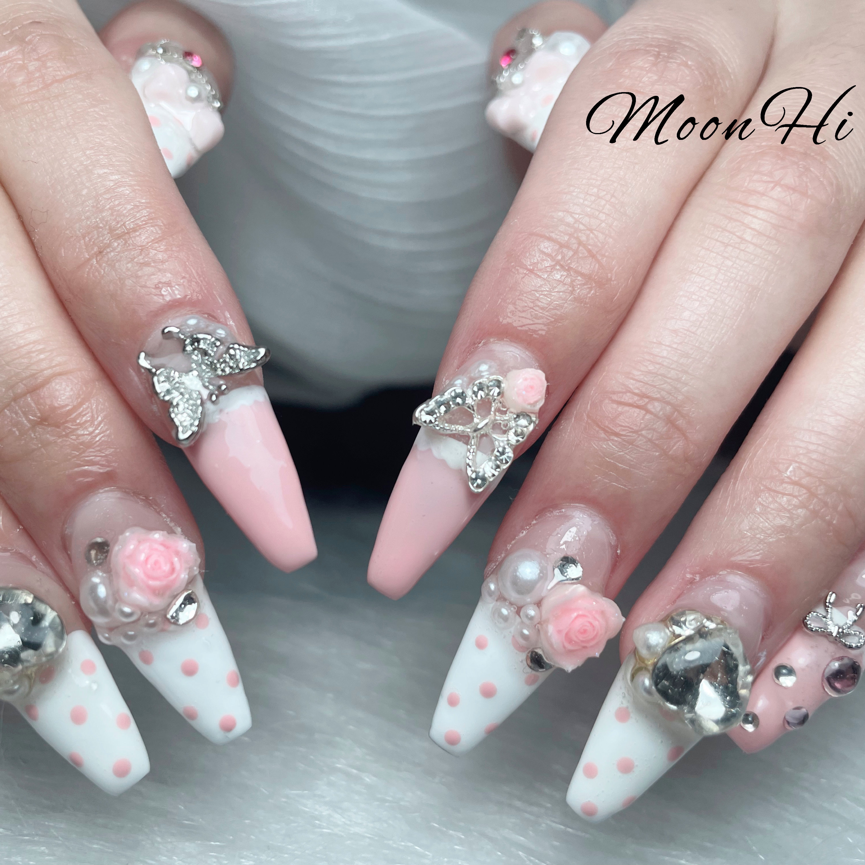 MoonHi_Nai