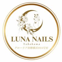 LUNA_Nails