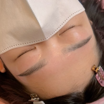 aya_eyebrows