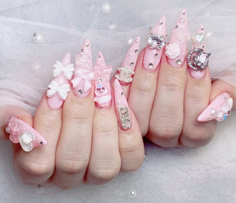 naillotus