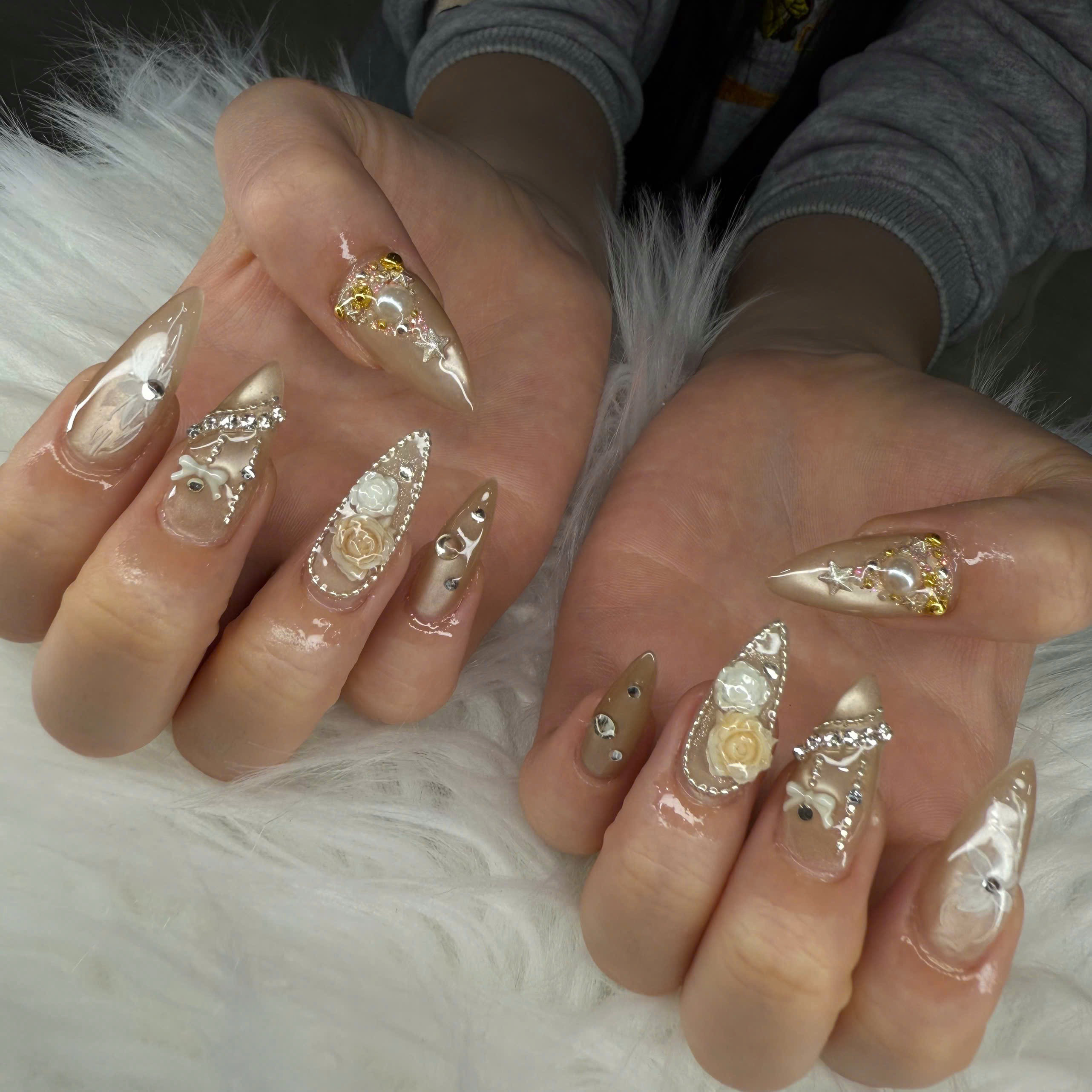 Lana_Nail