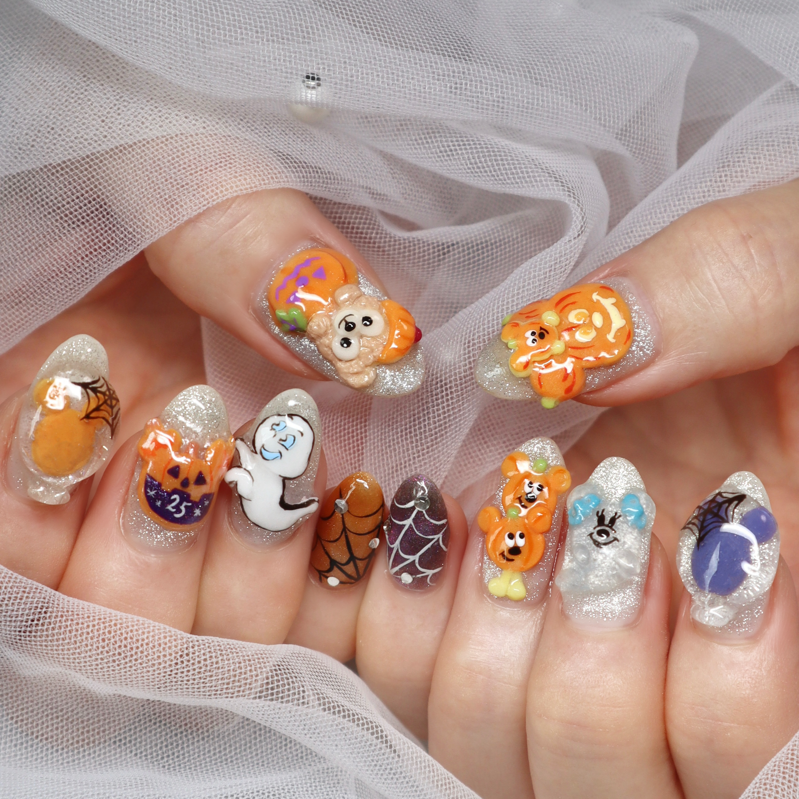 NAILROOM_nook.1