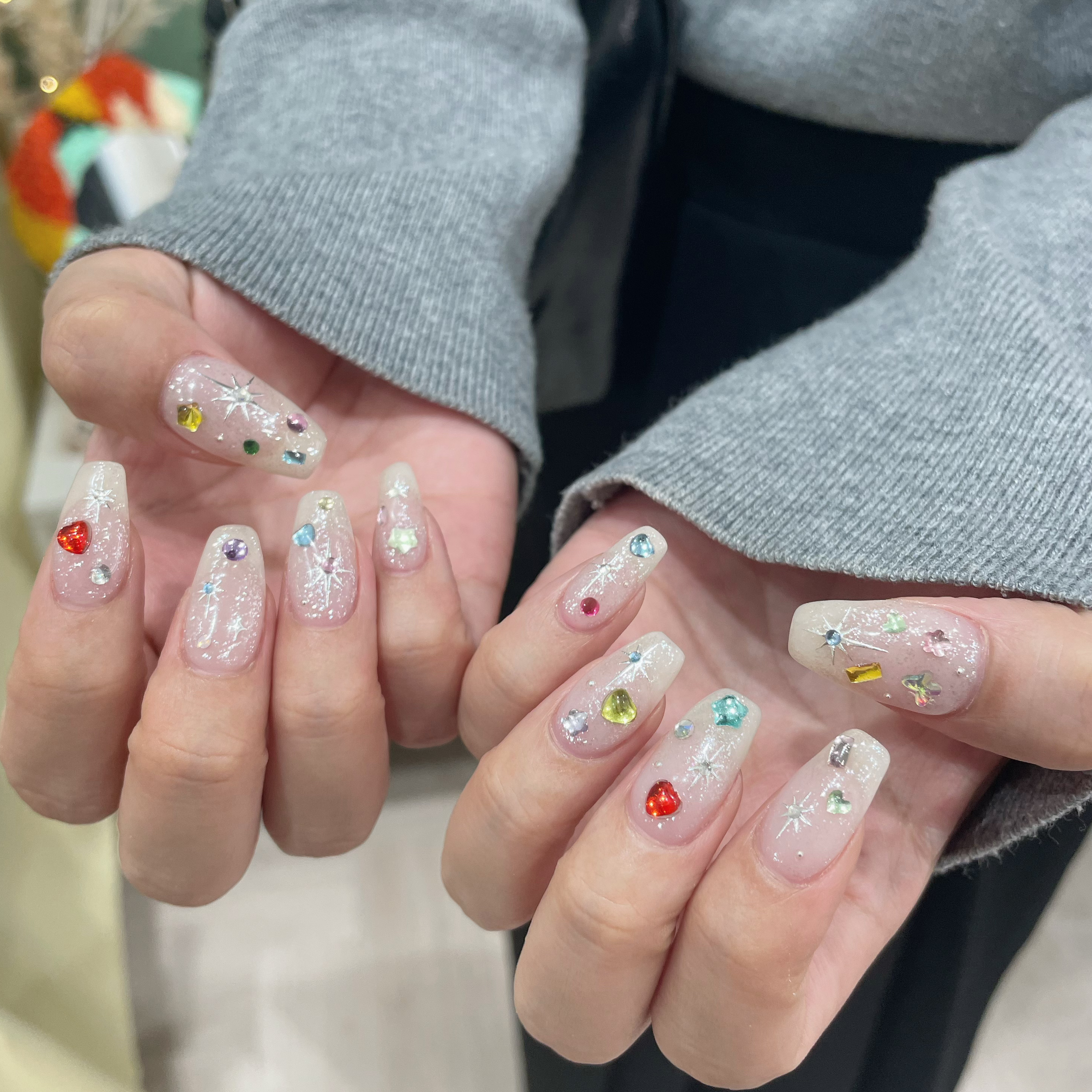 ricnail_ayn
