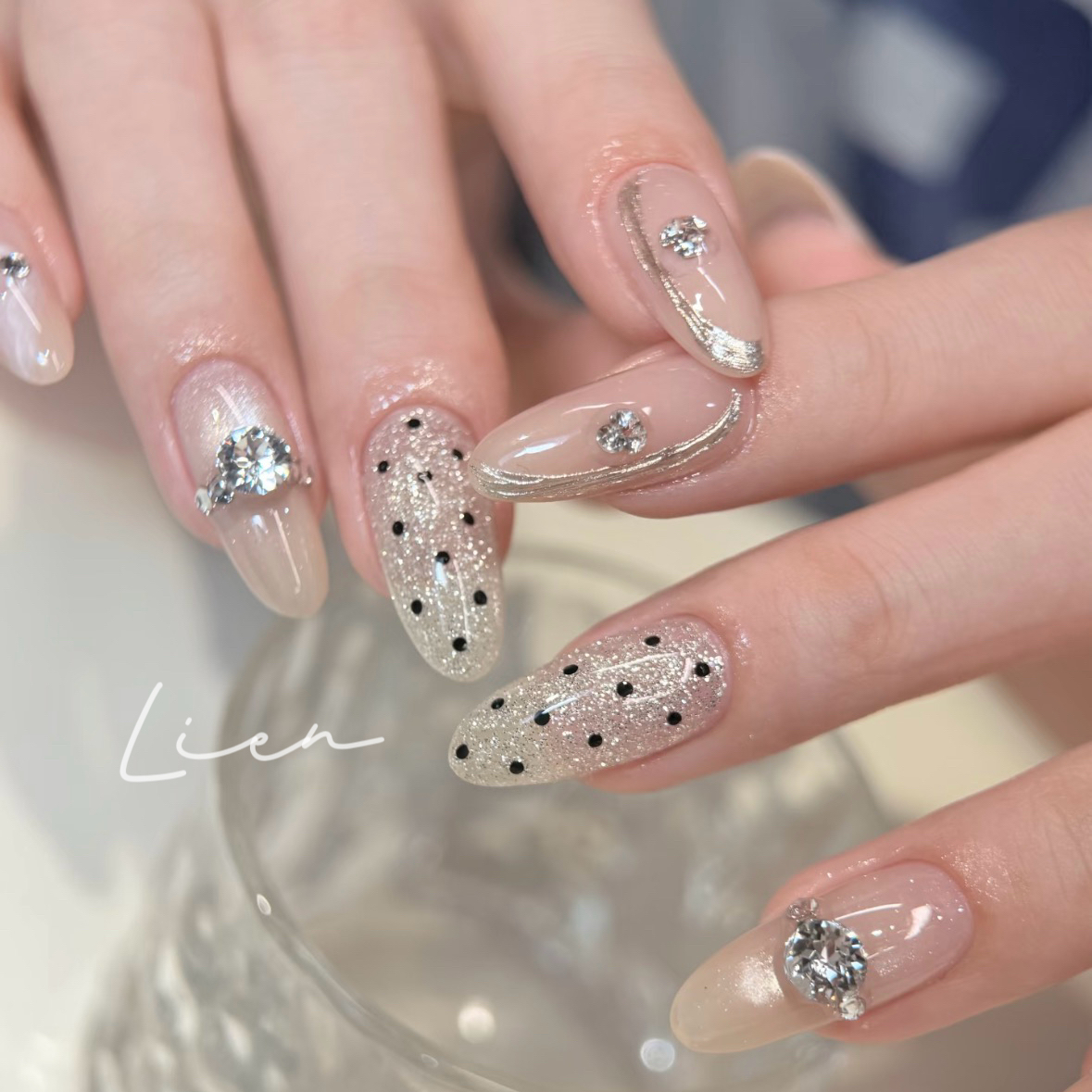 Lien_nails