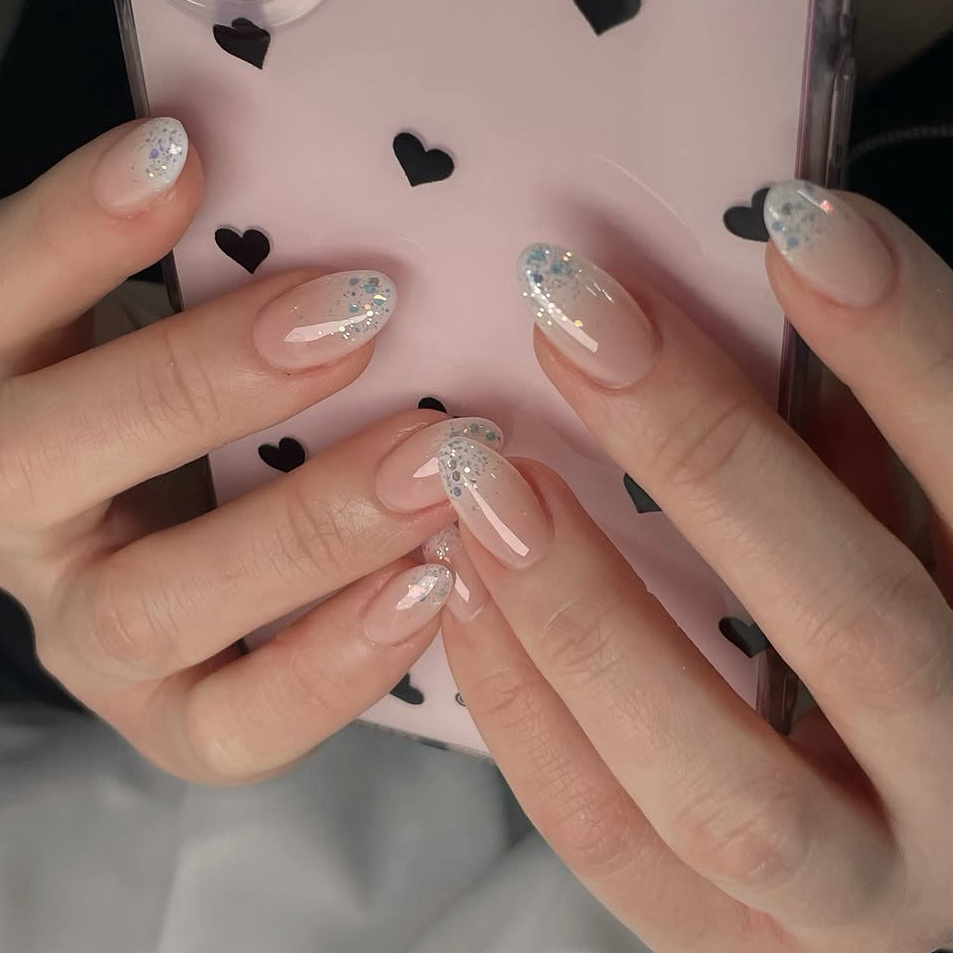 Pg.Lilla.NailSalon