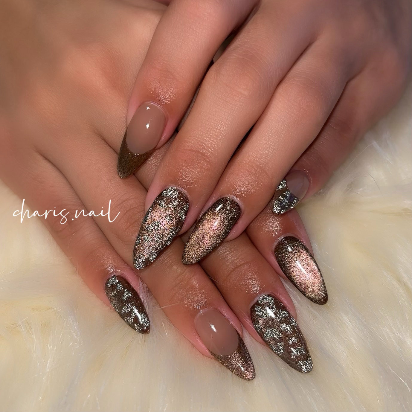 charis.nail
