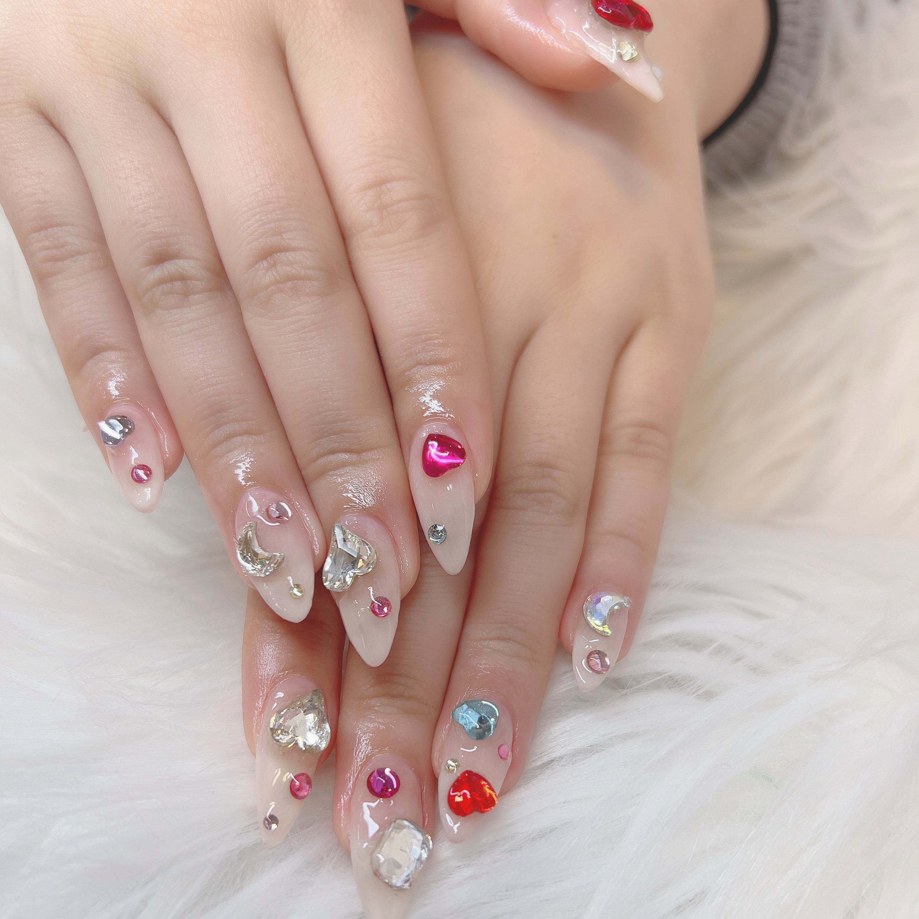 mio_trunail