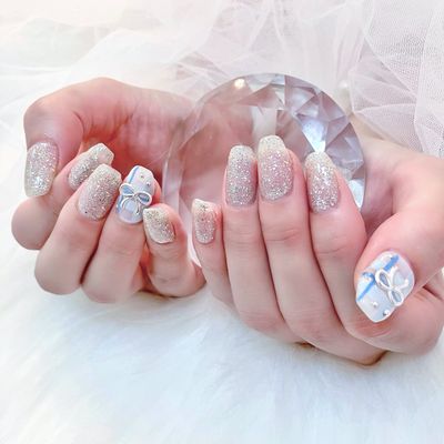 【 オフ無料🌟 】ダメージケアワンカラーorラメグラ＋持ち込み2本アート💅🏻🌈💎✨