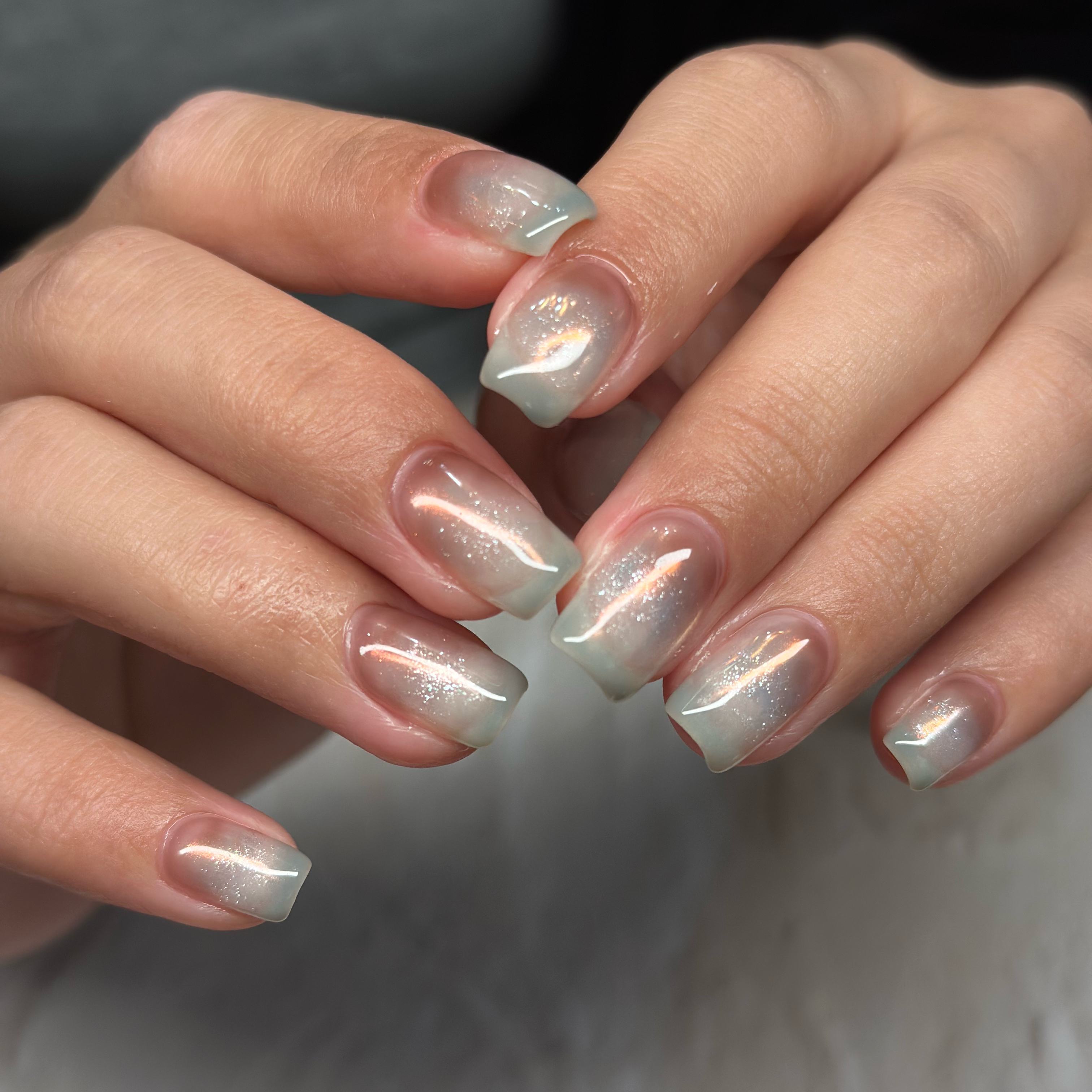 mana_nail