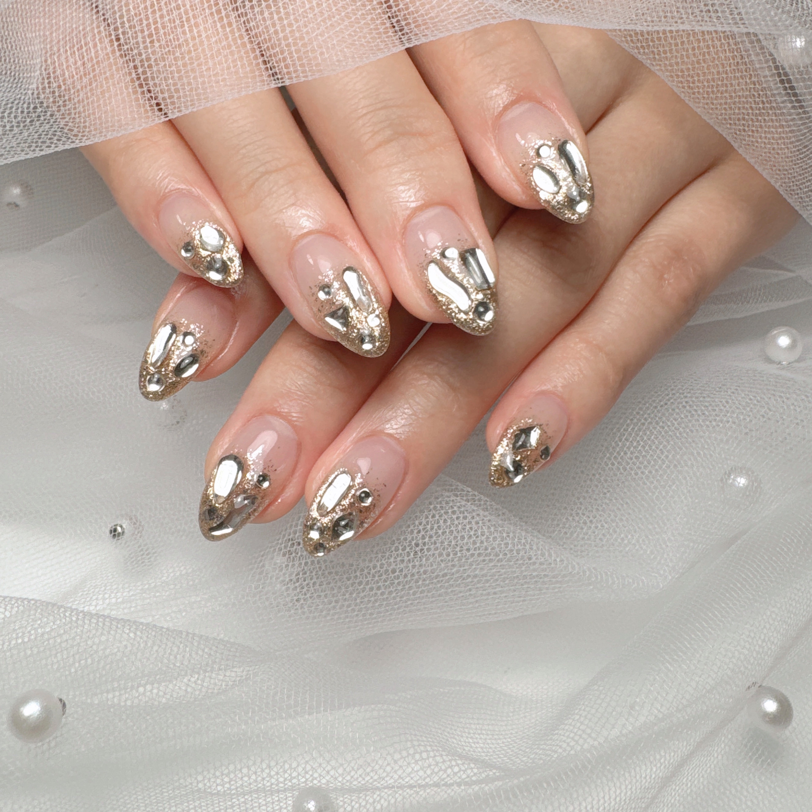 TIARA.NAIL