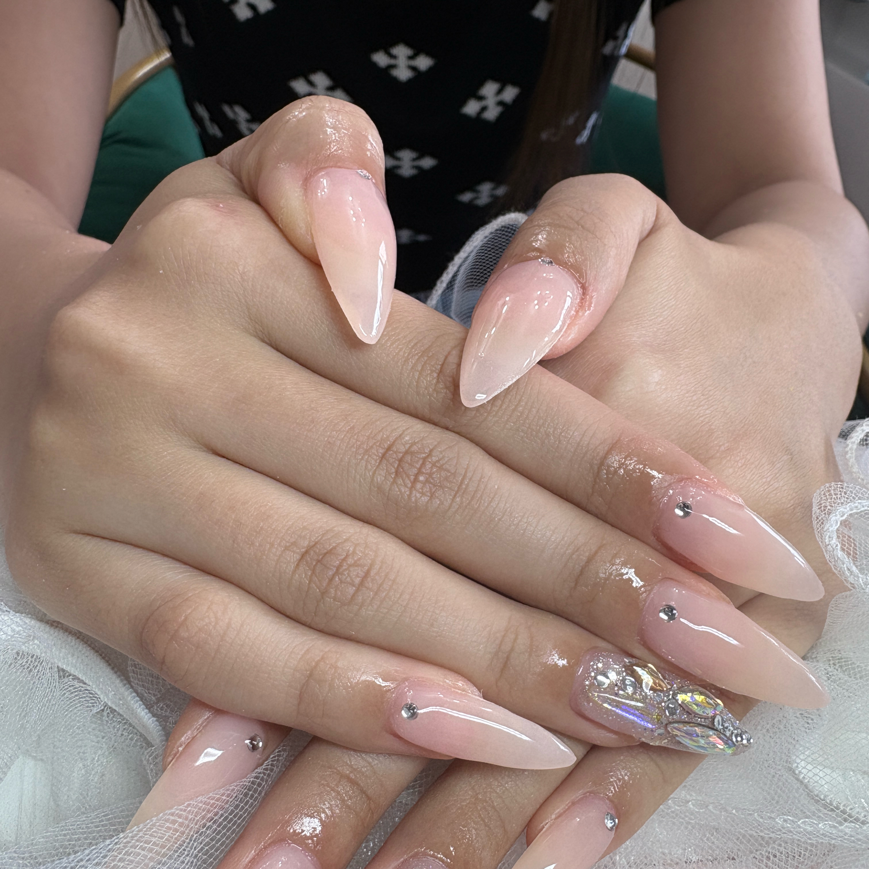 leclatnail