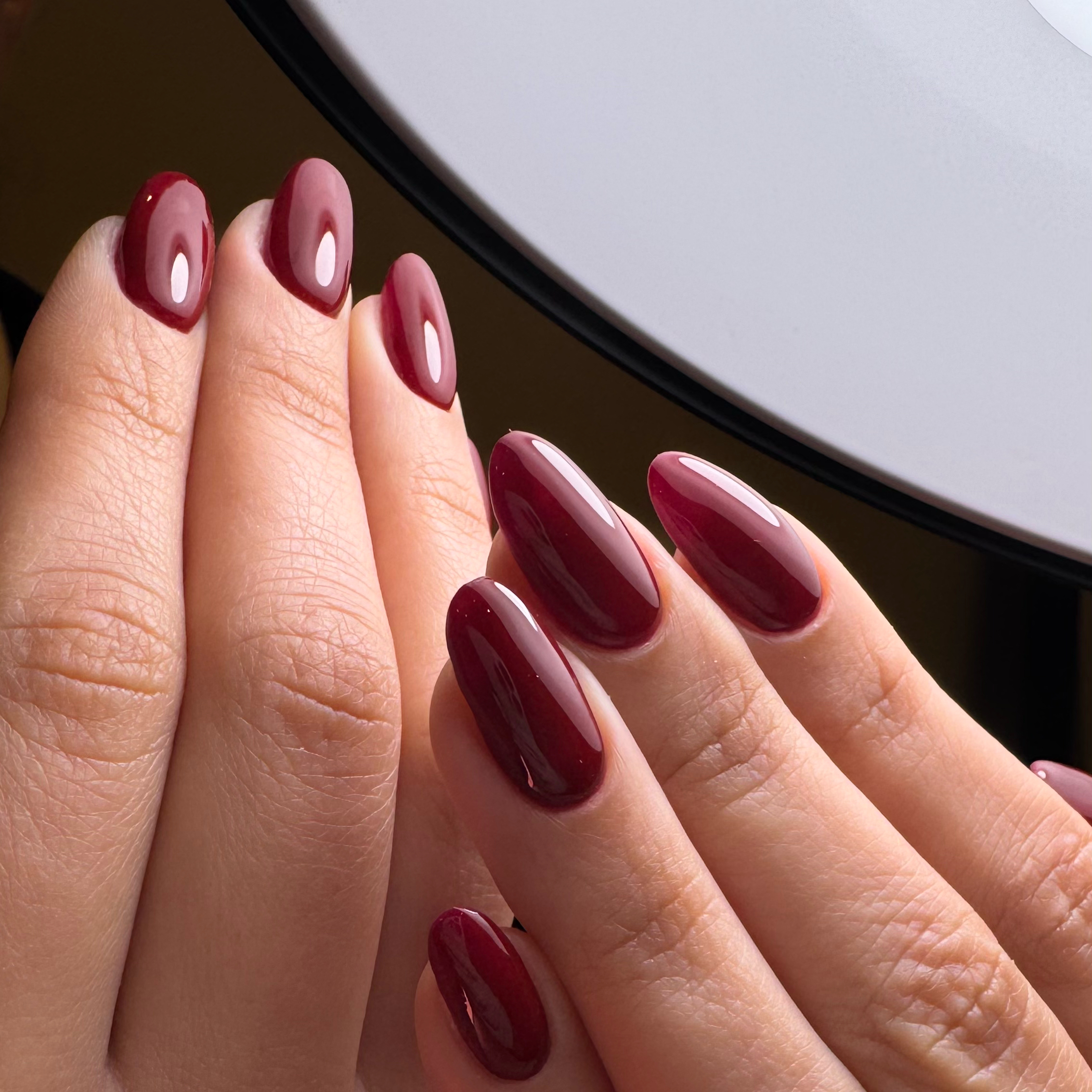 Shahar_nail