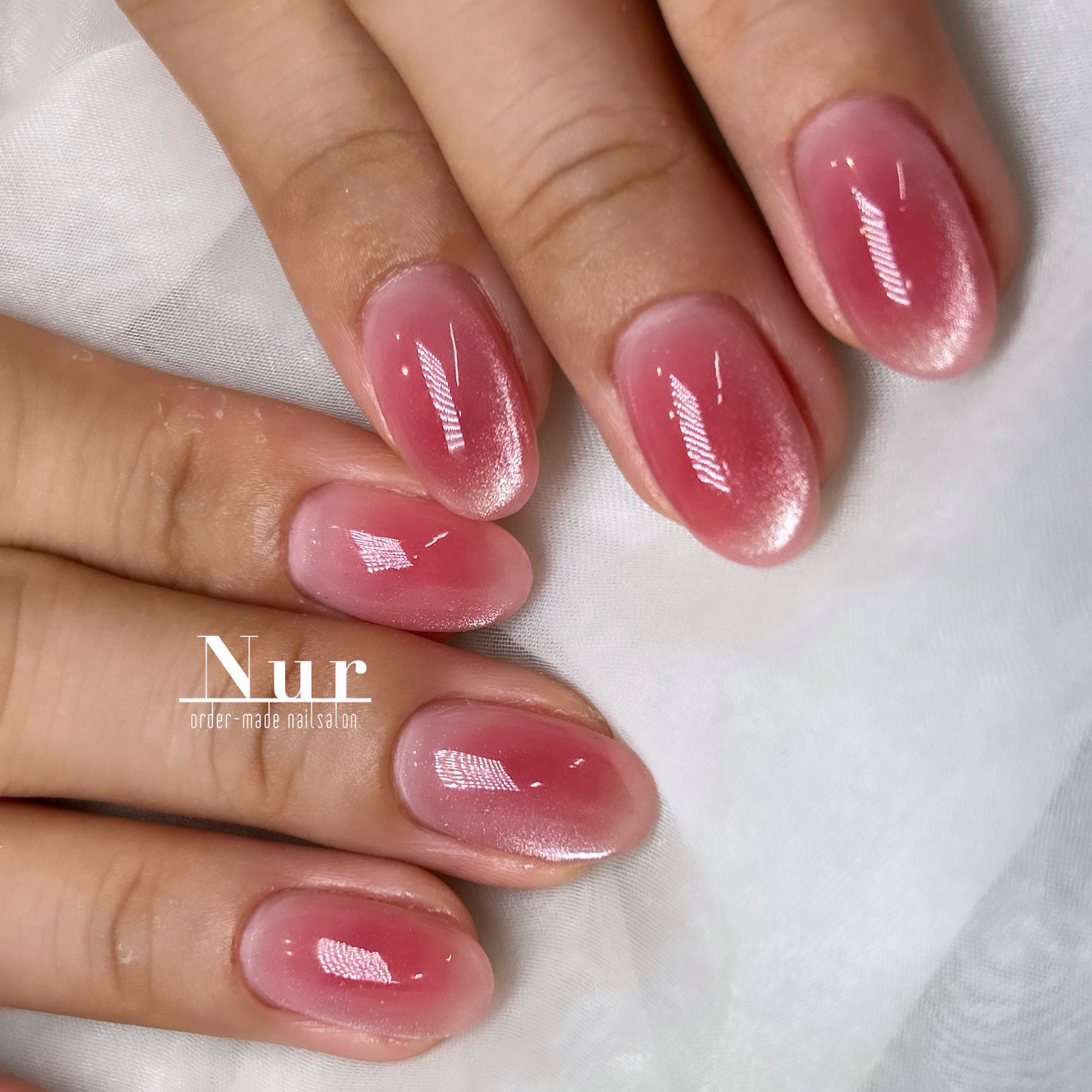 nails_nur