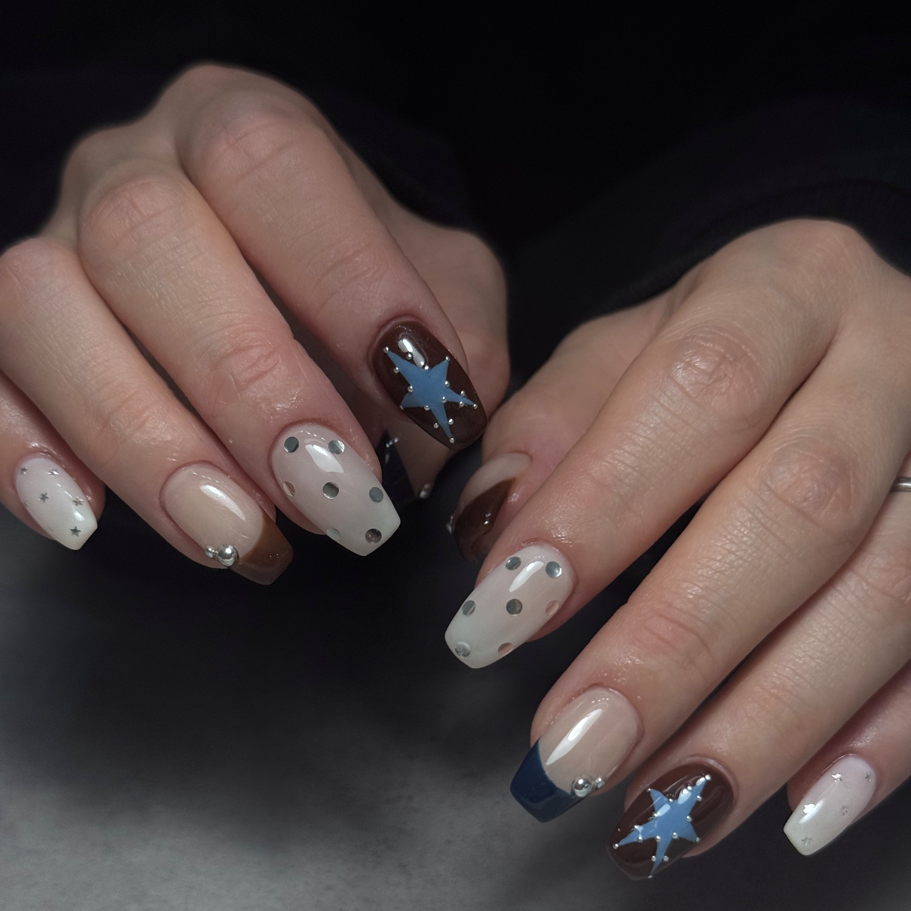 aknail___