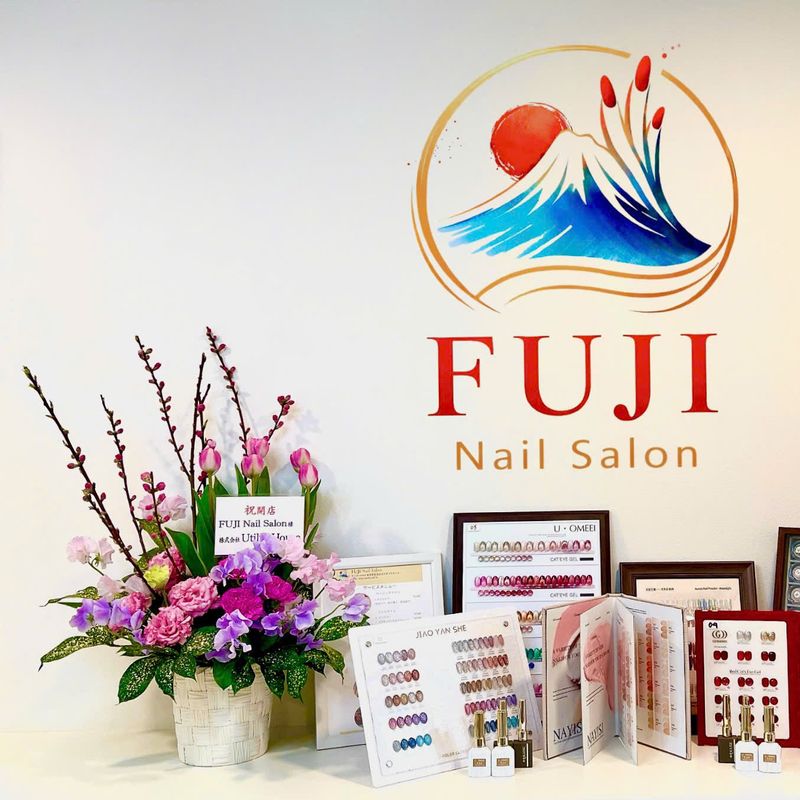 Jelly_Fuji Nail Salon