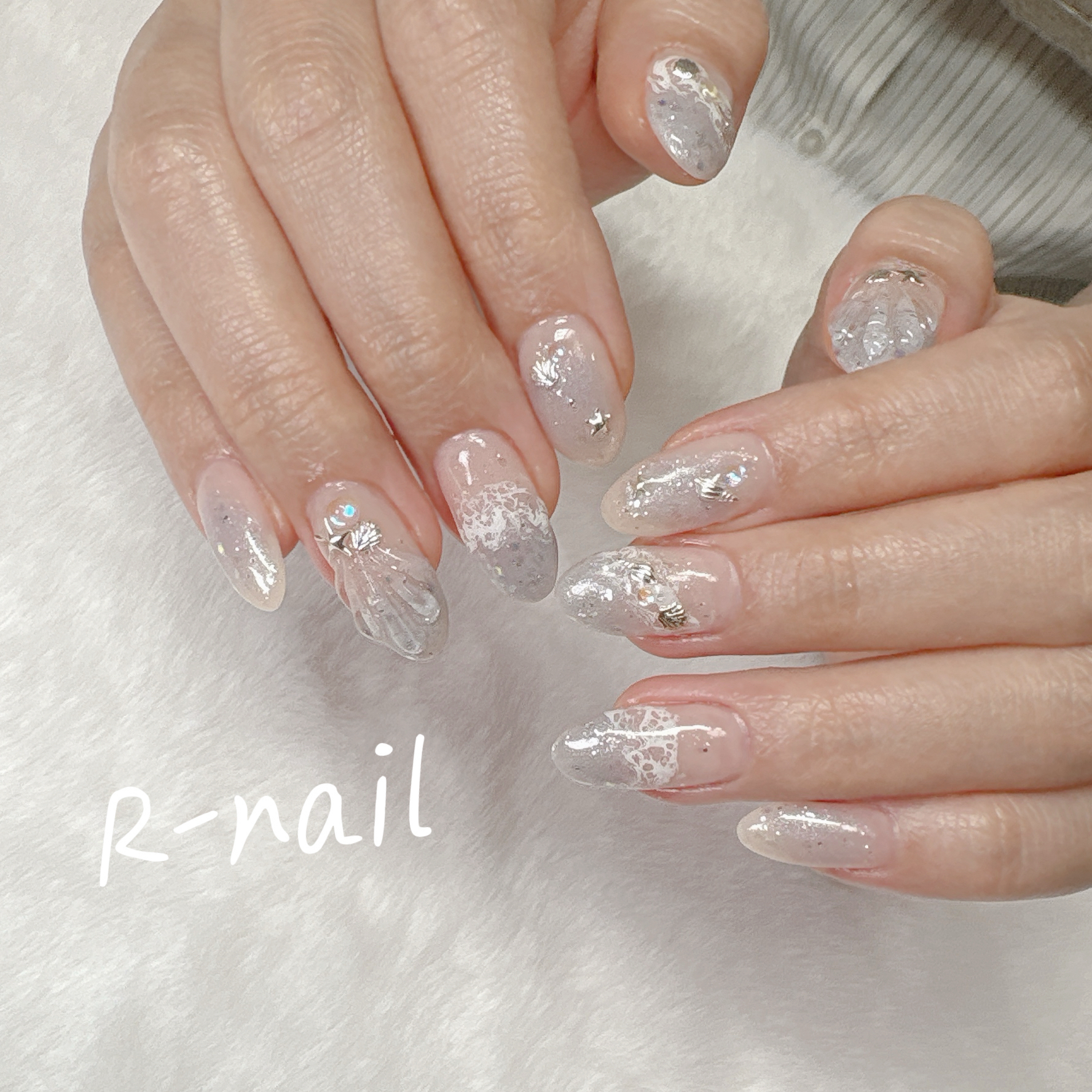 mikanail