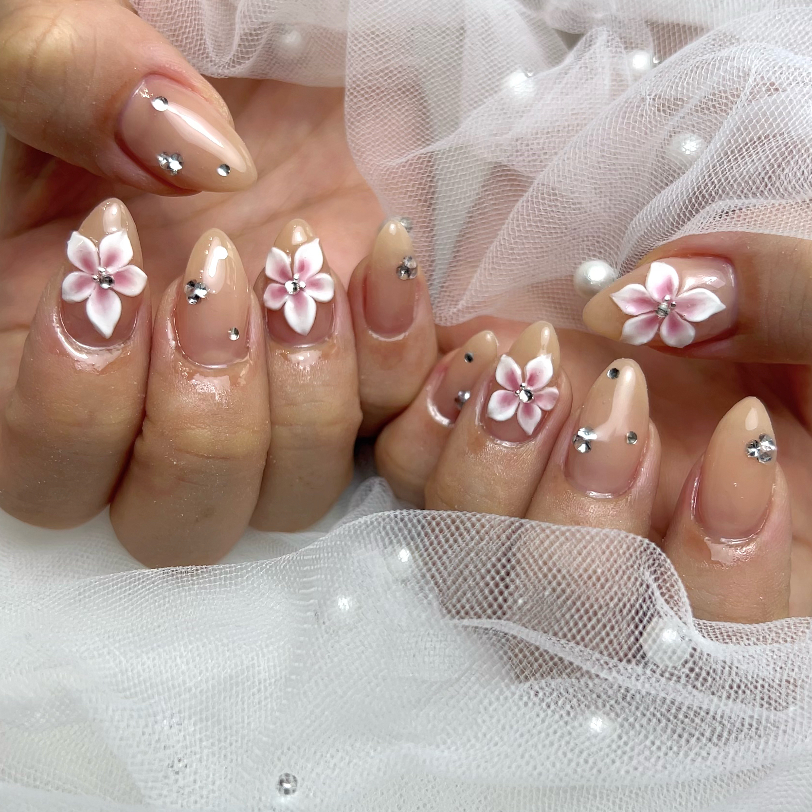 lua__nail24