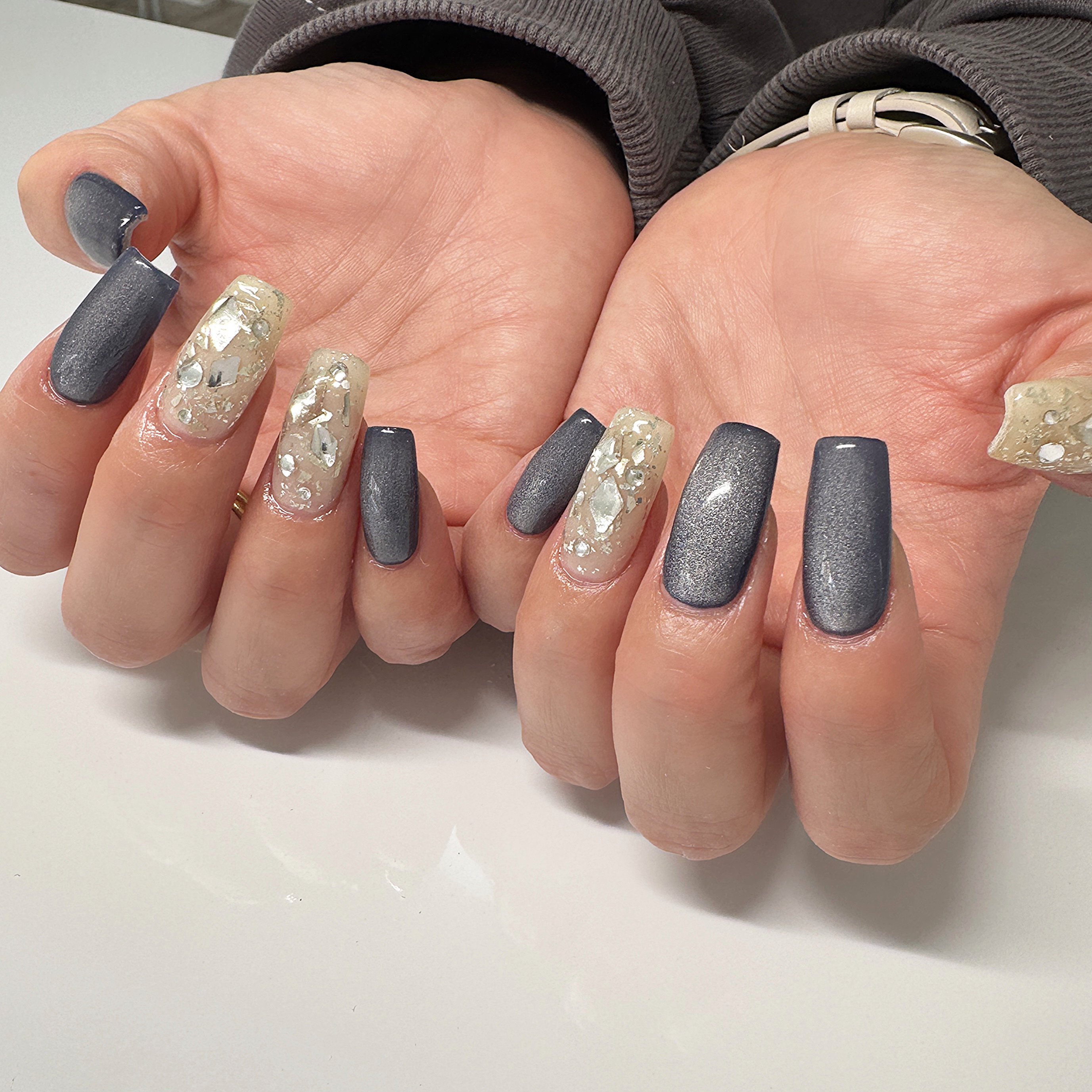Nails_M