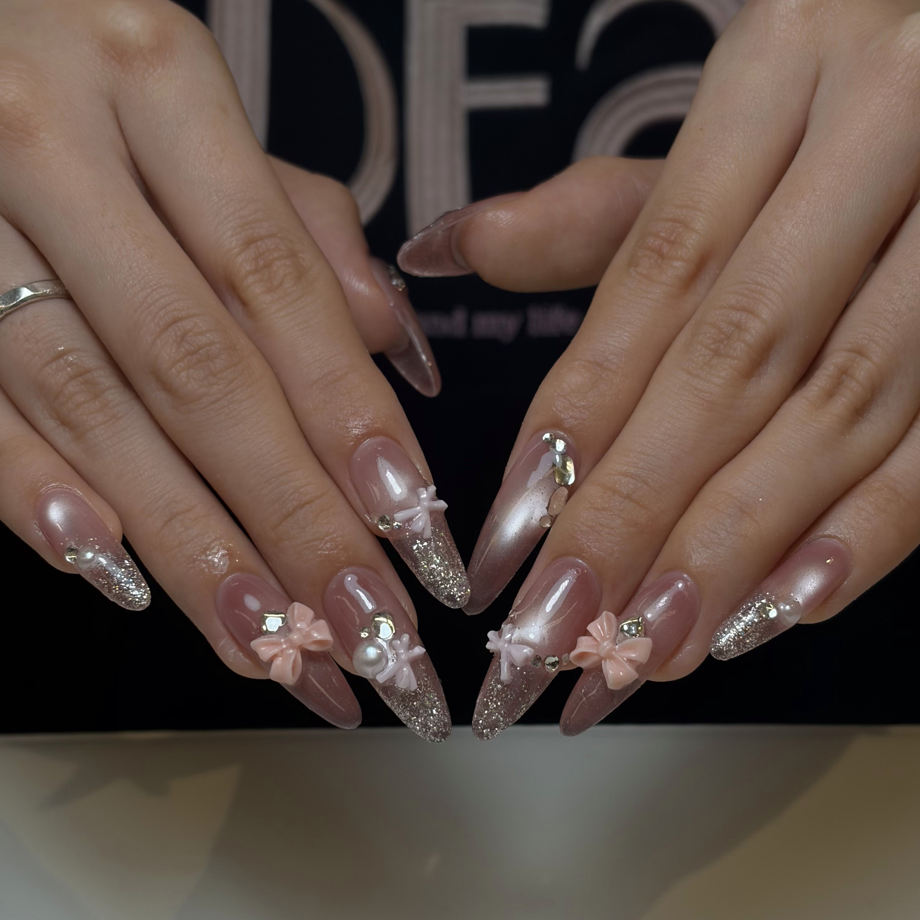 LINEA_nailSTUDIO