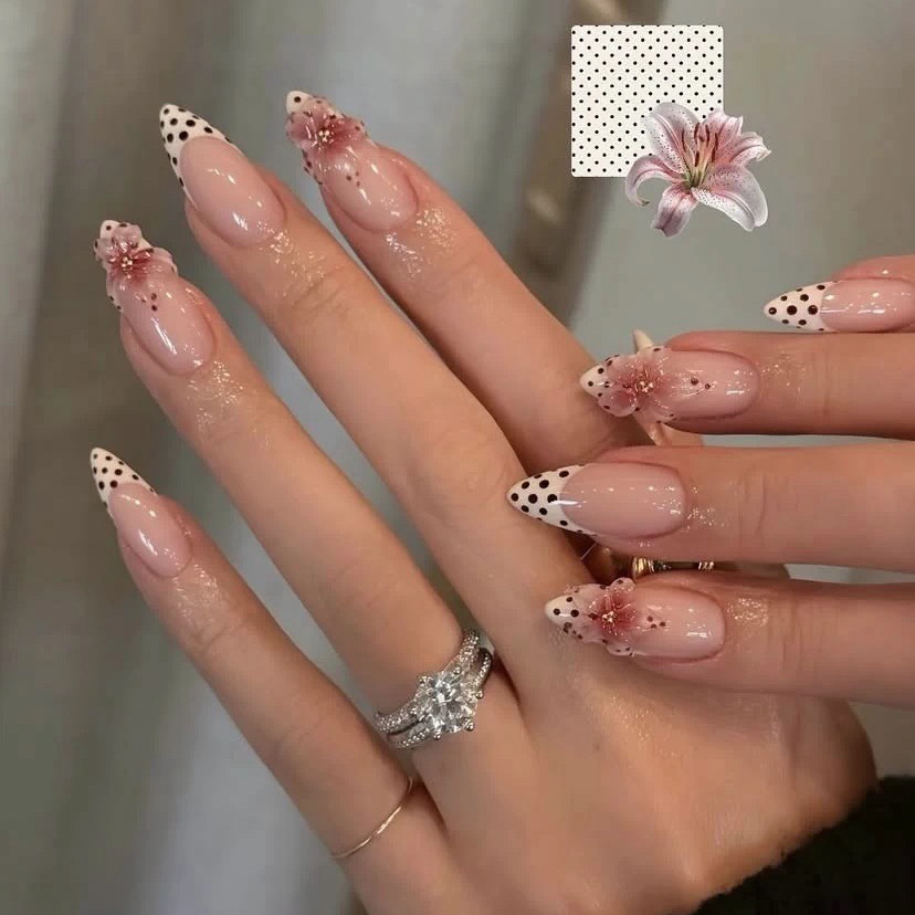 Tinanail_2604